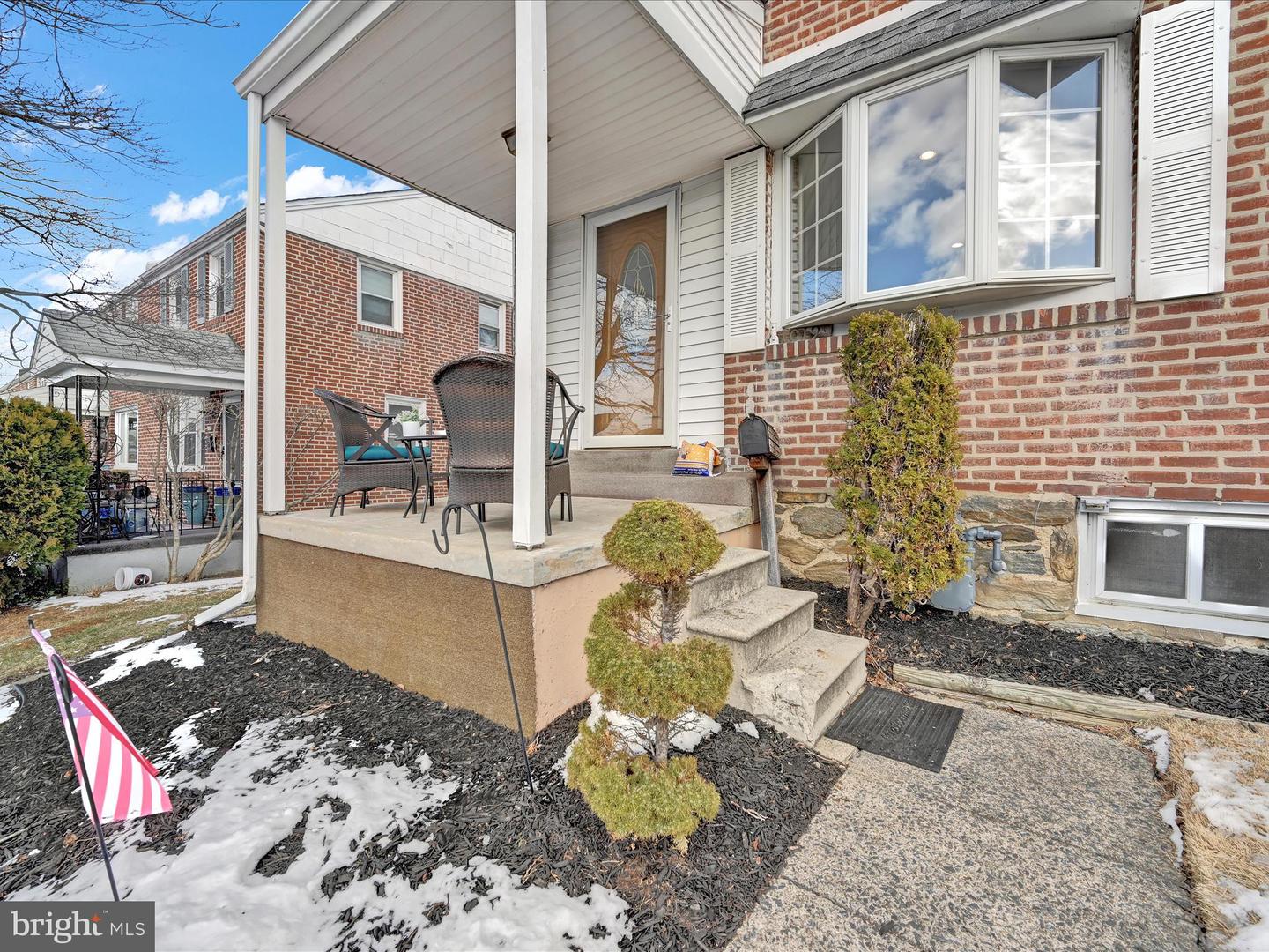 1019 Bryan St