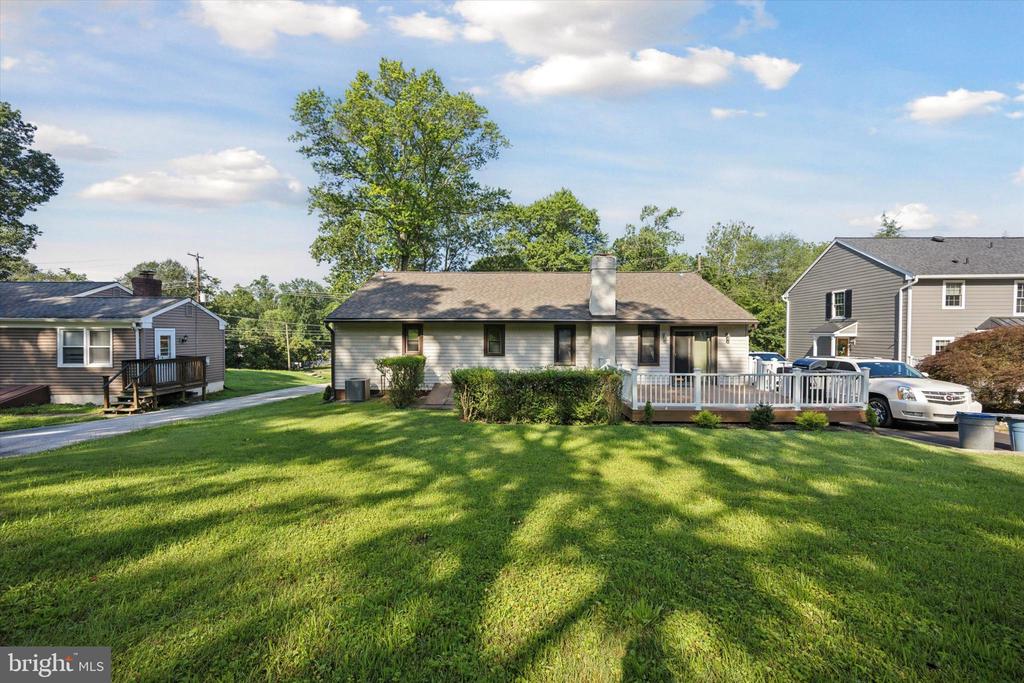 647 Glendale Rd