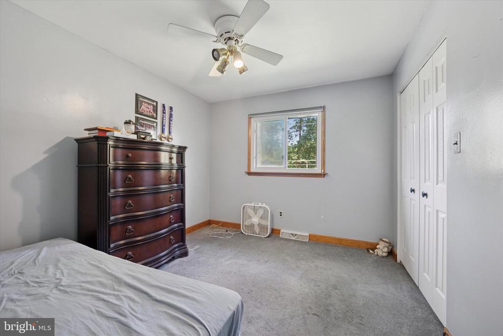647 Glendale Rd