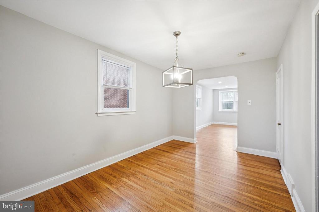 261 WILDE AVENUE