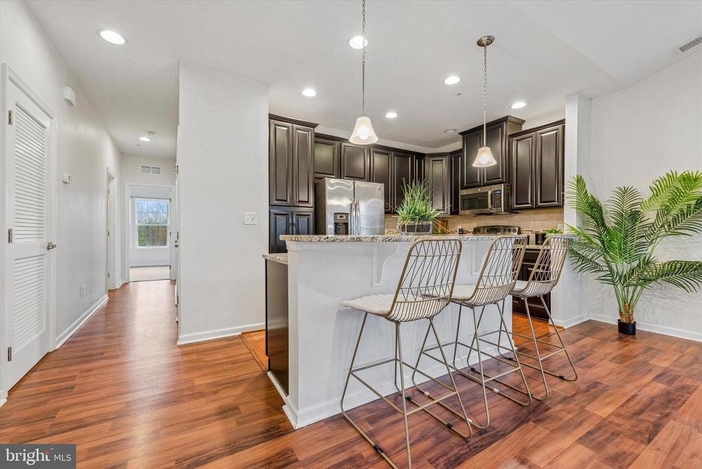 36 EAGLE LANE 18
