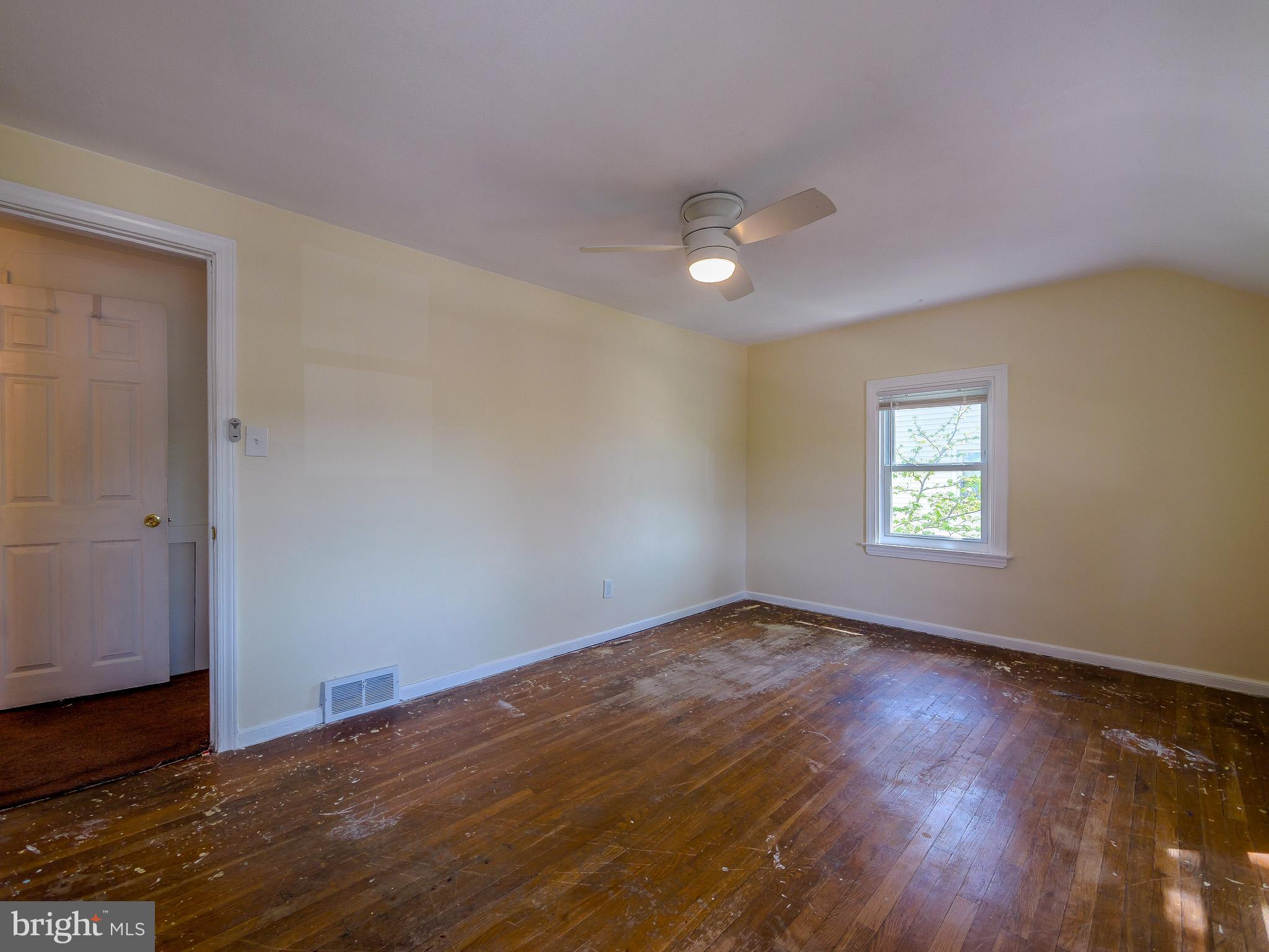 424 HOLMES ROAD