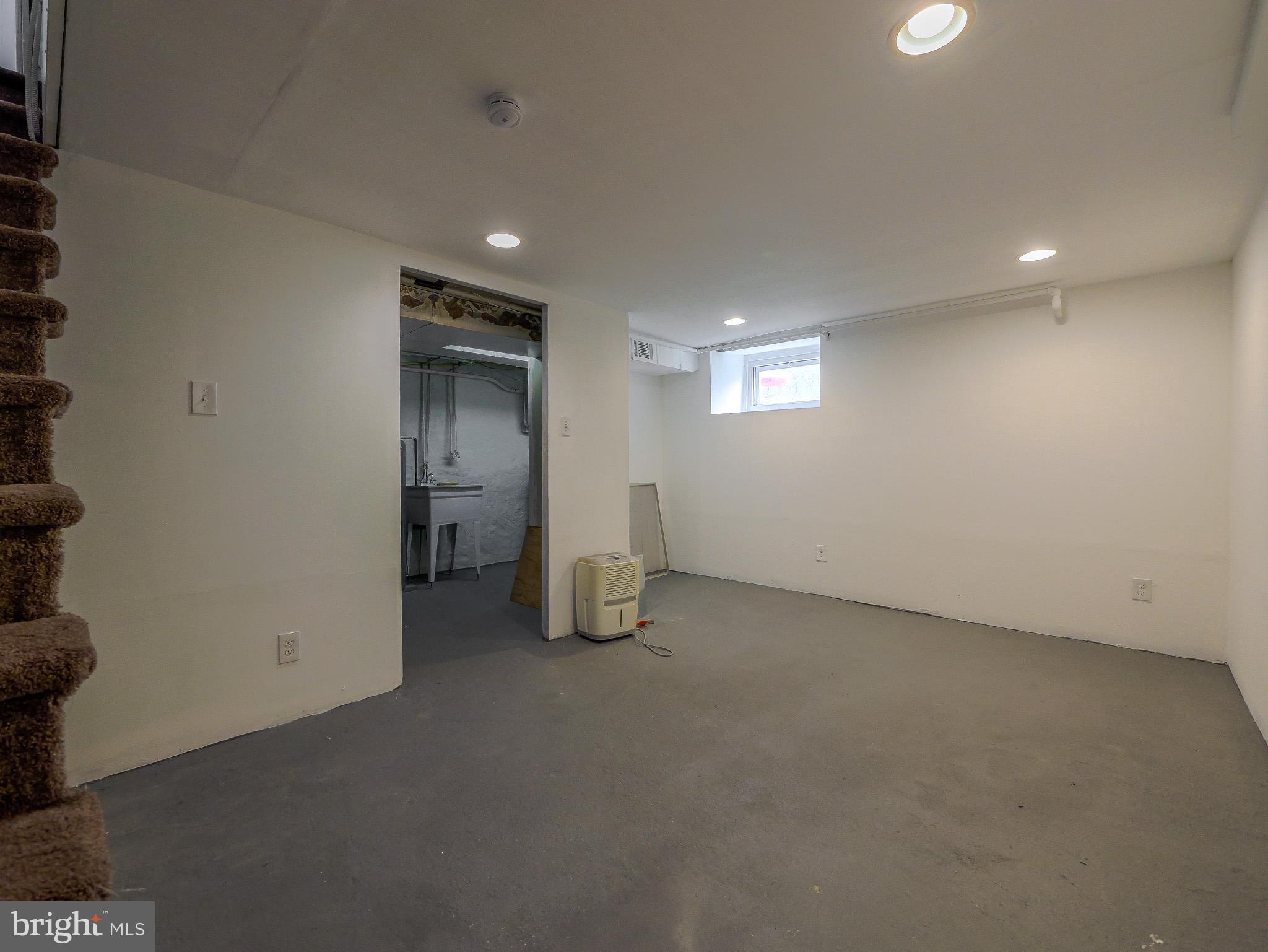 424 HOLMES ROAD