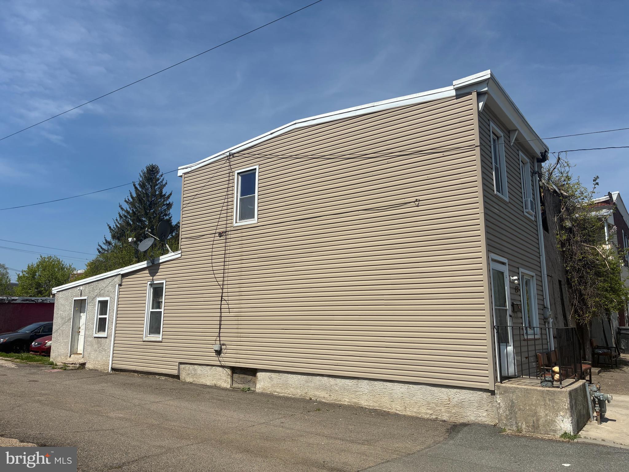 224 PENNELL STREET
