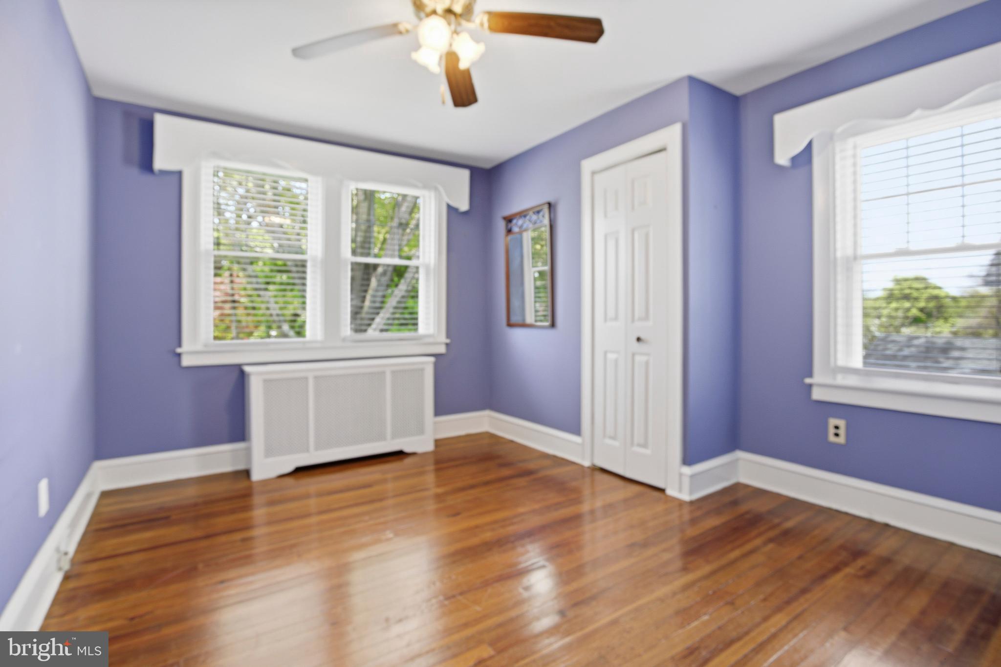 43 LOWNES LANE