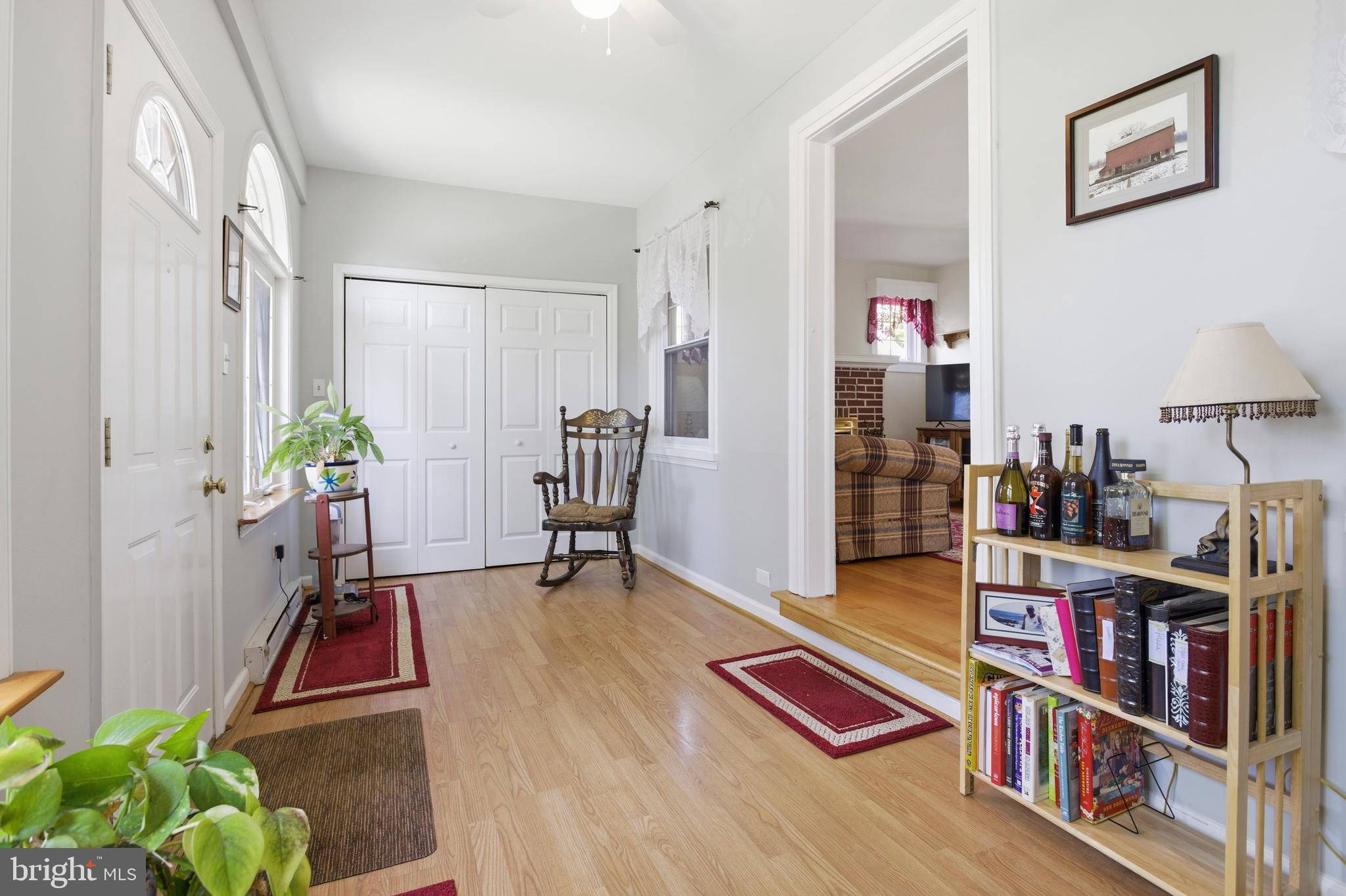 43 LOWNES LANE