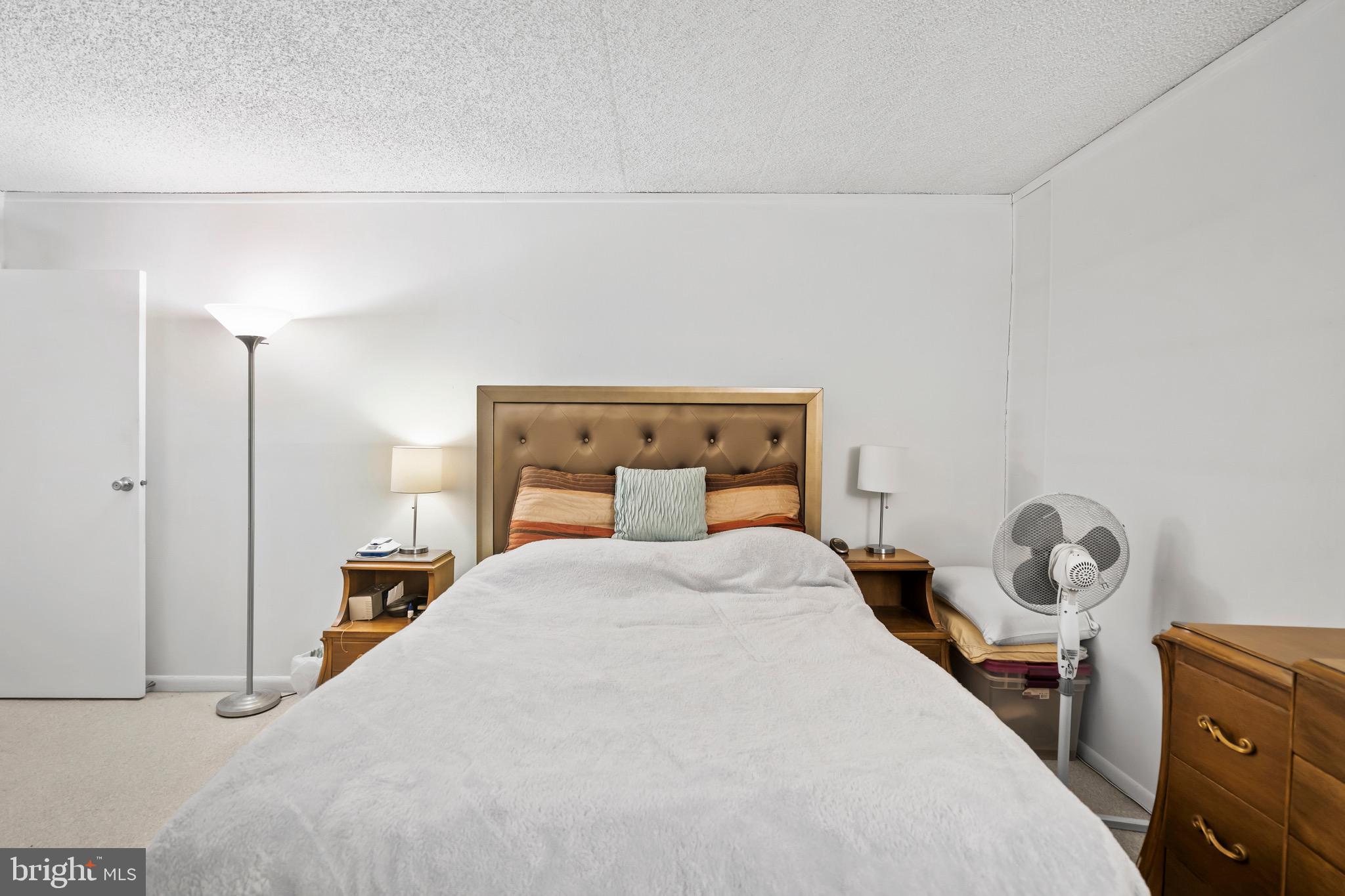 400 GLENDALE ROAD 35C