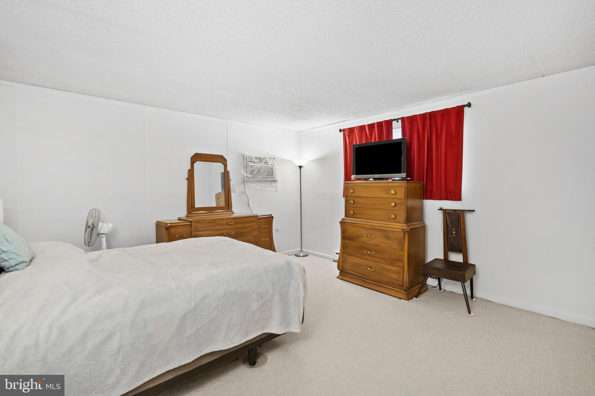 400 GLENDALE ROAD 35C