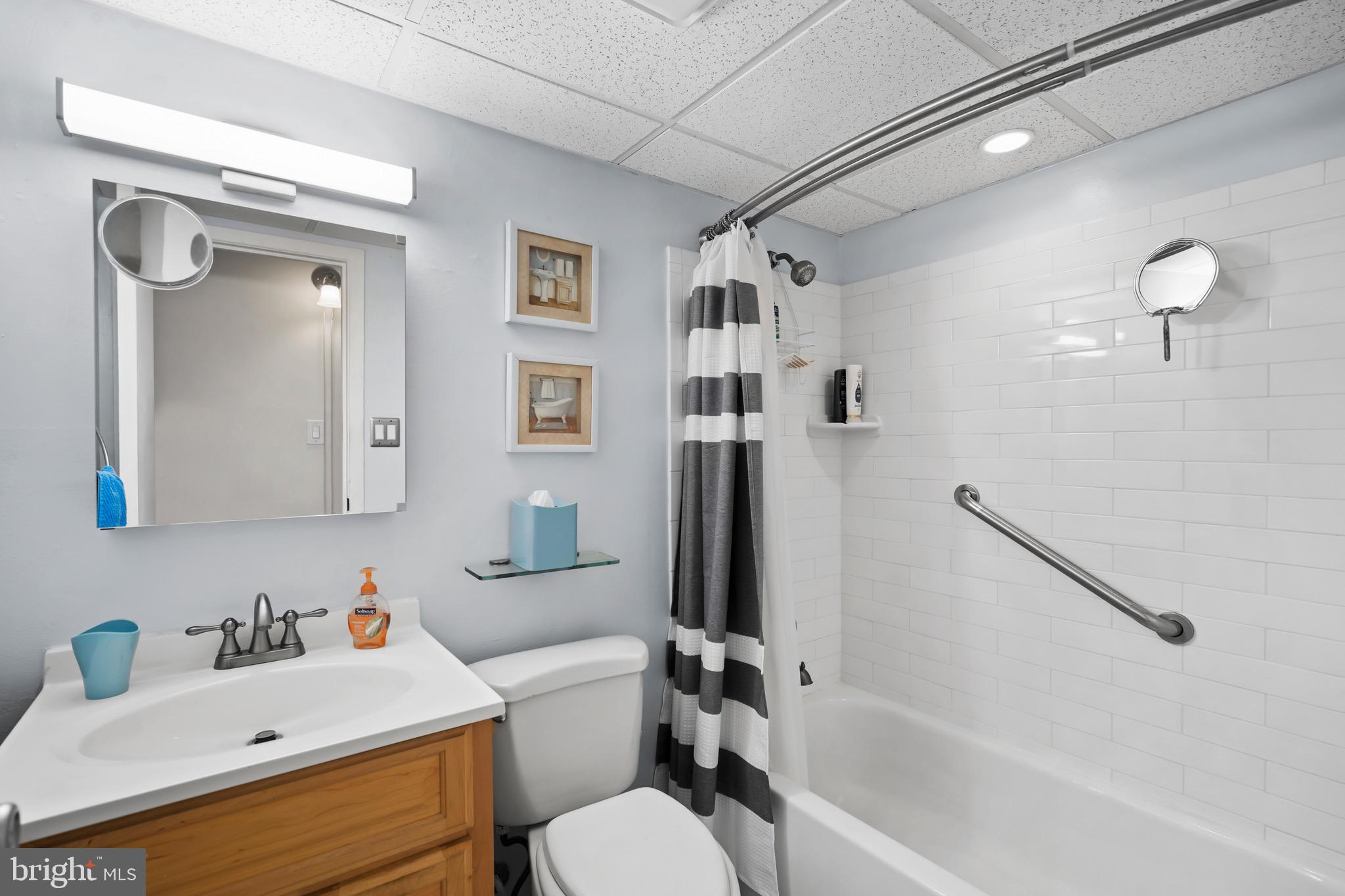 400 GLENDALE ROAD 35C