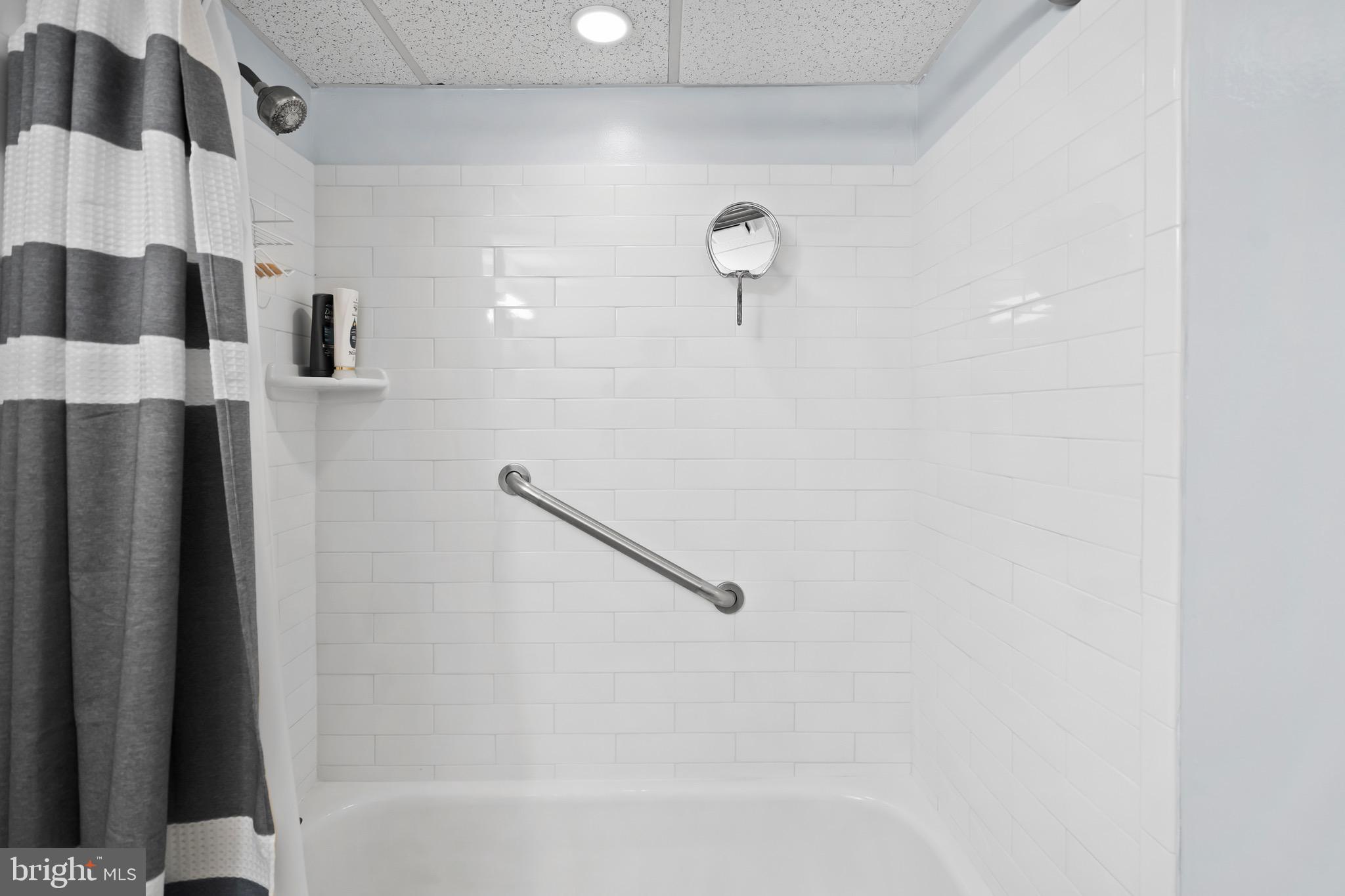 400 GLENDALE ROAD 35C