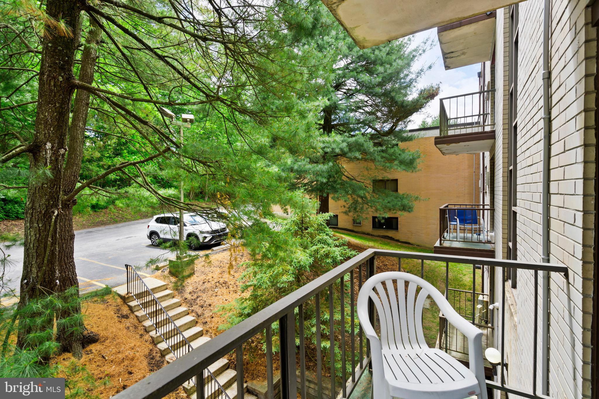 400 GLENDALE ROAD 35C