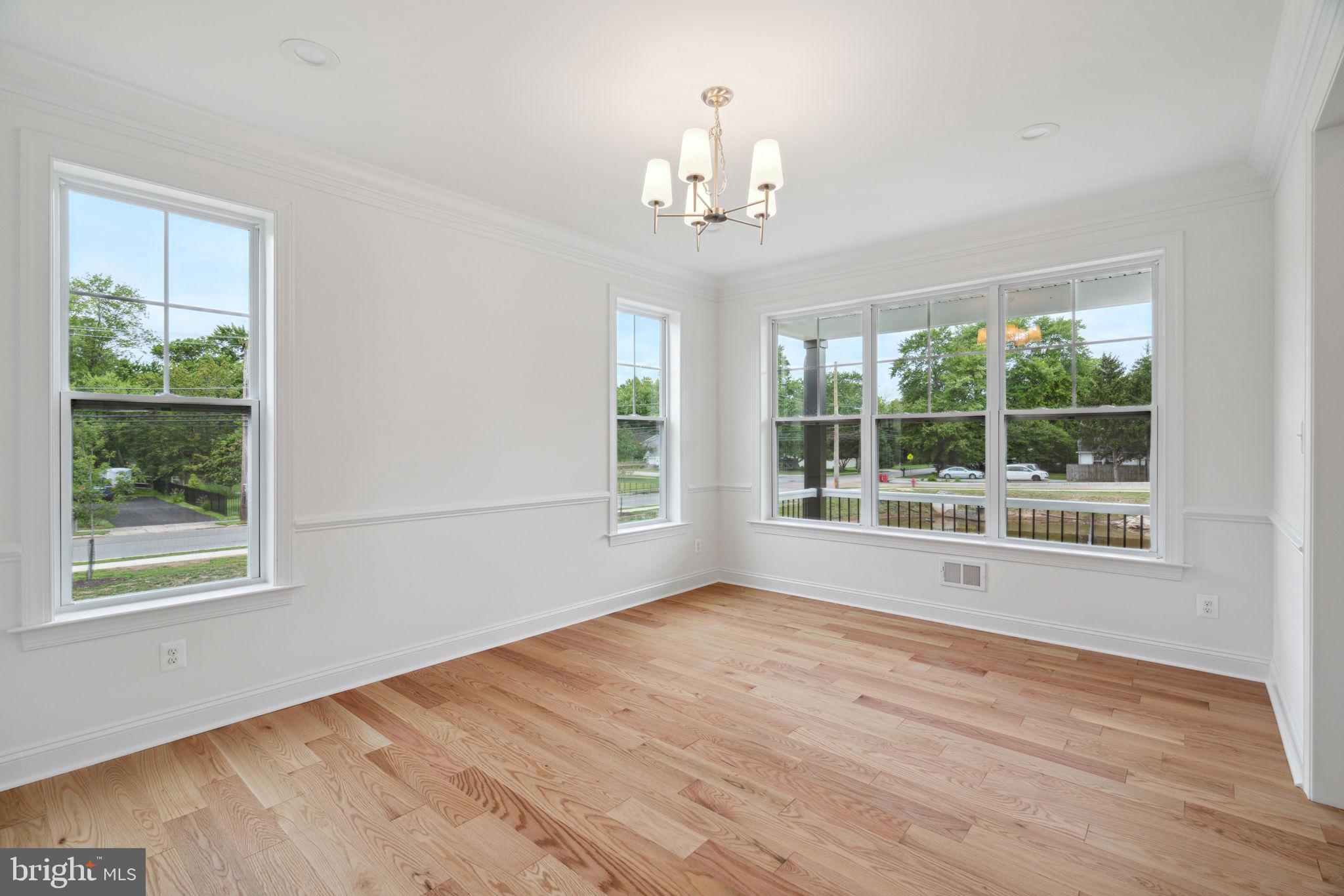 312 Brimfield Cir
