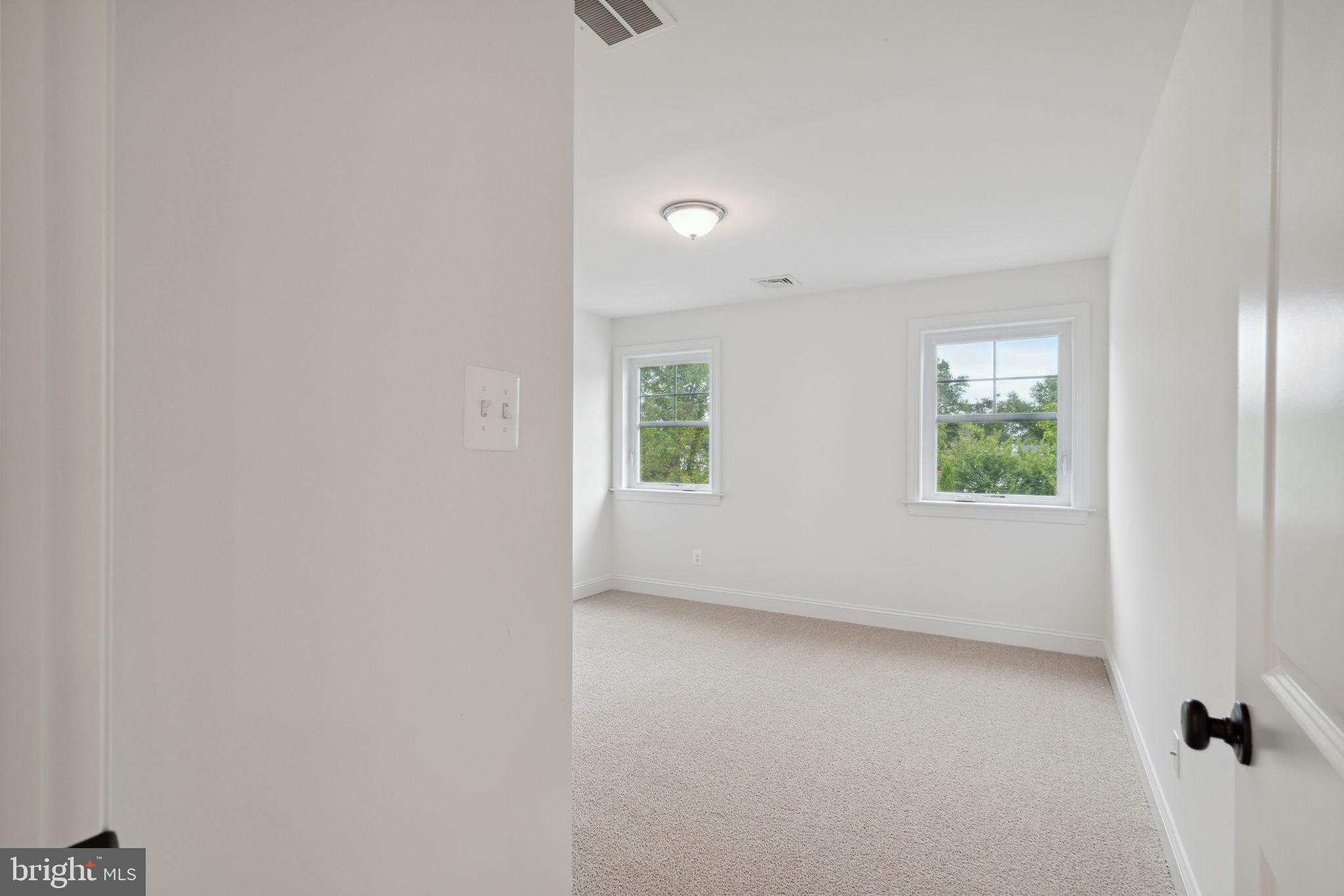 312 Brimfield Cir