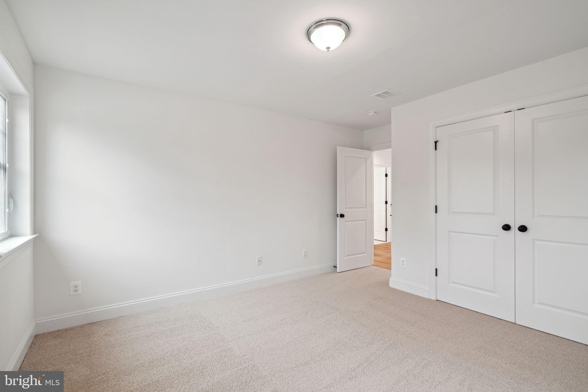 312 Brimfield Cir