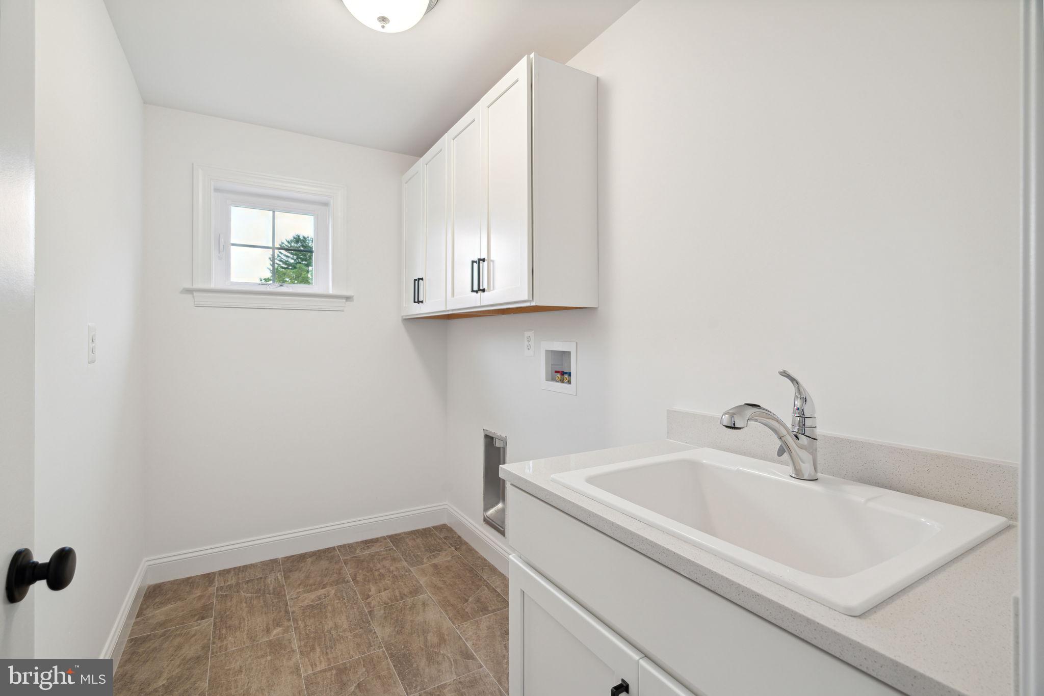 312 Brimfield Cir