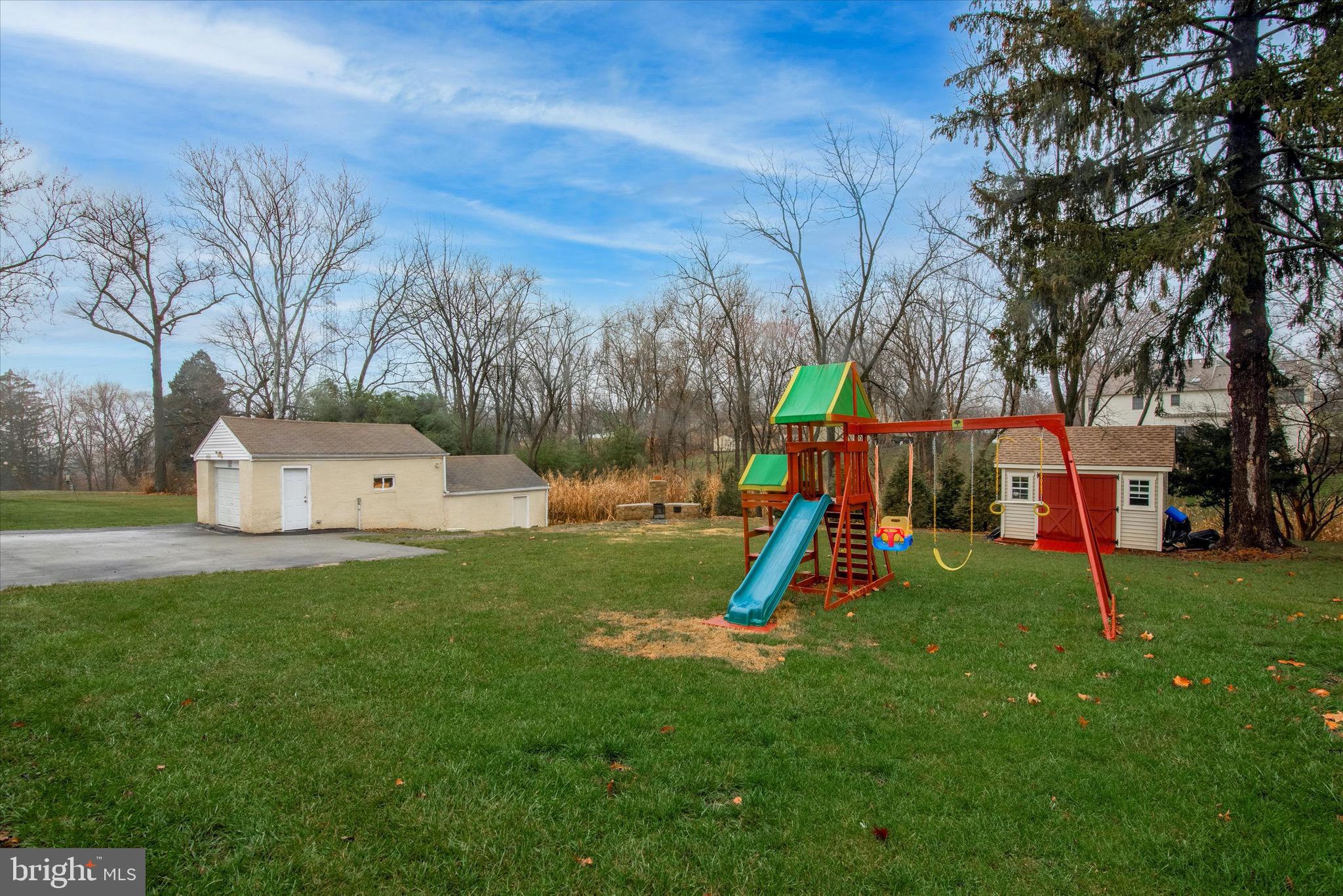 1811 JOHNSON ROAD