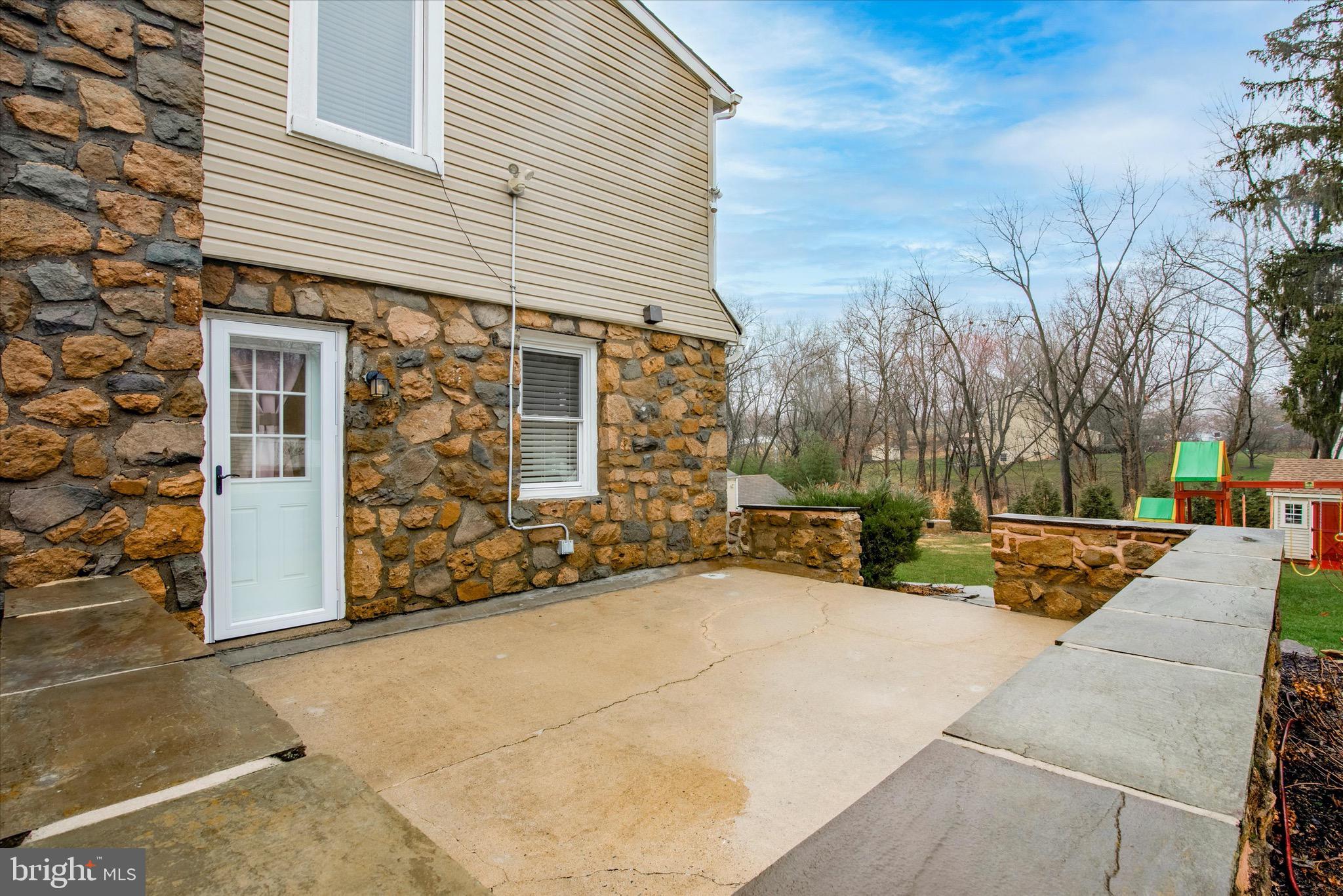 1811 JOHNSON ROAD