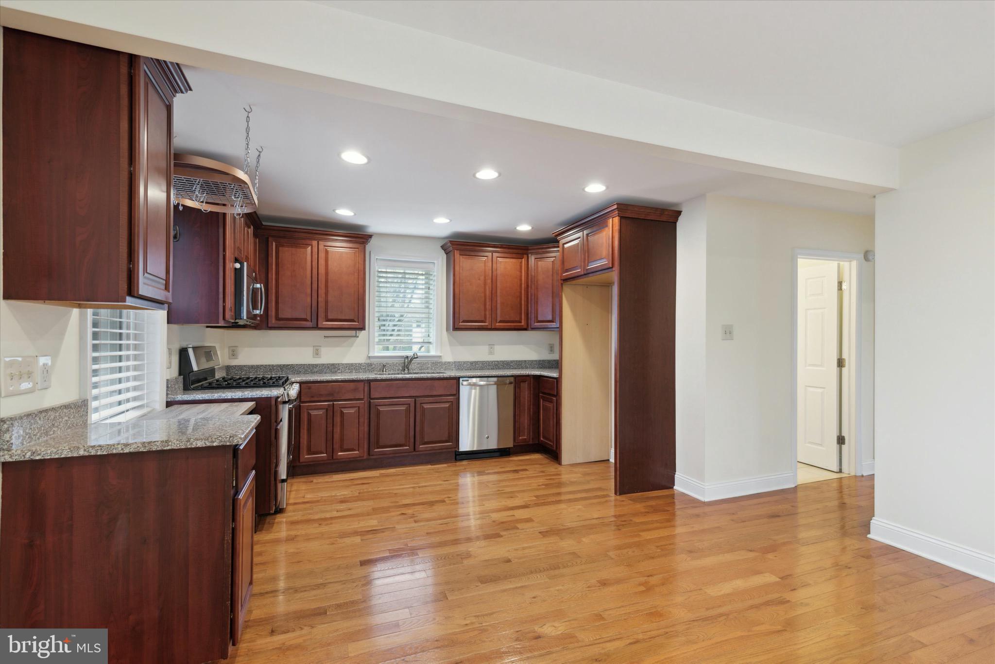 1811 JOHNSON ROAD