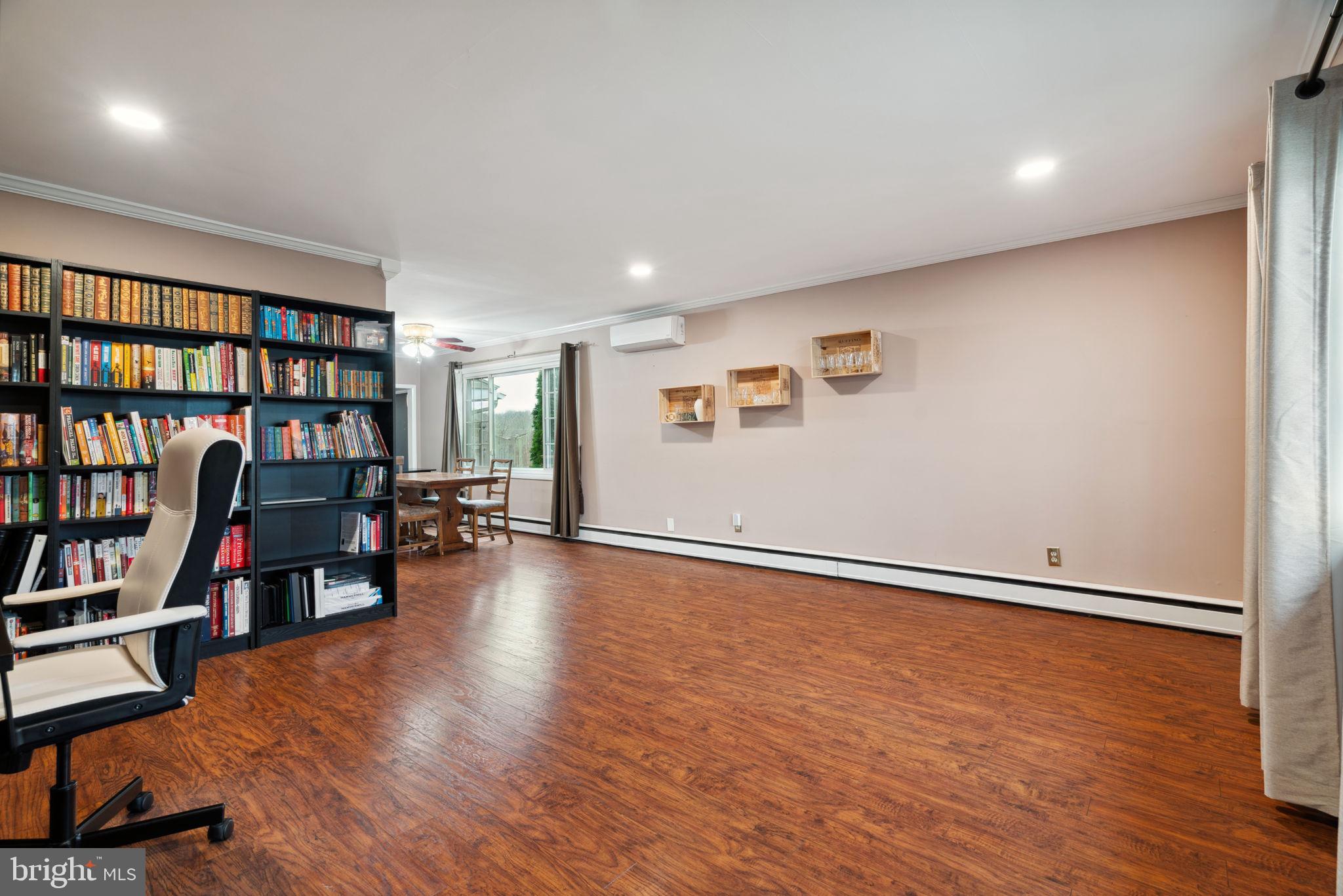 3073 Plymouth Rock Rd