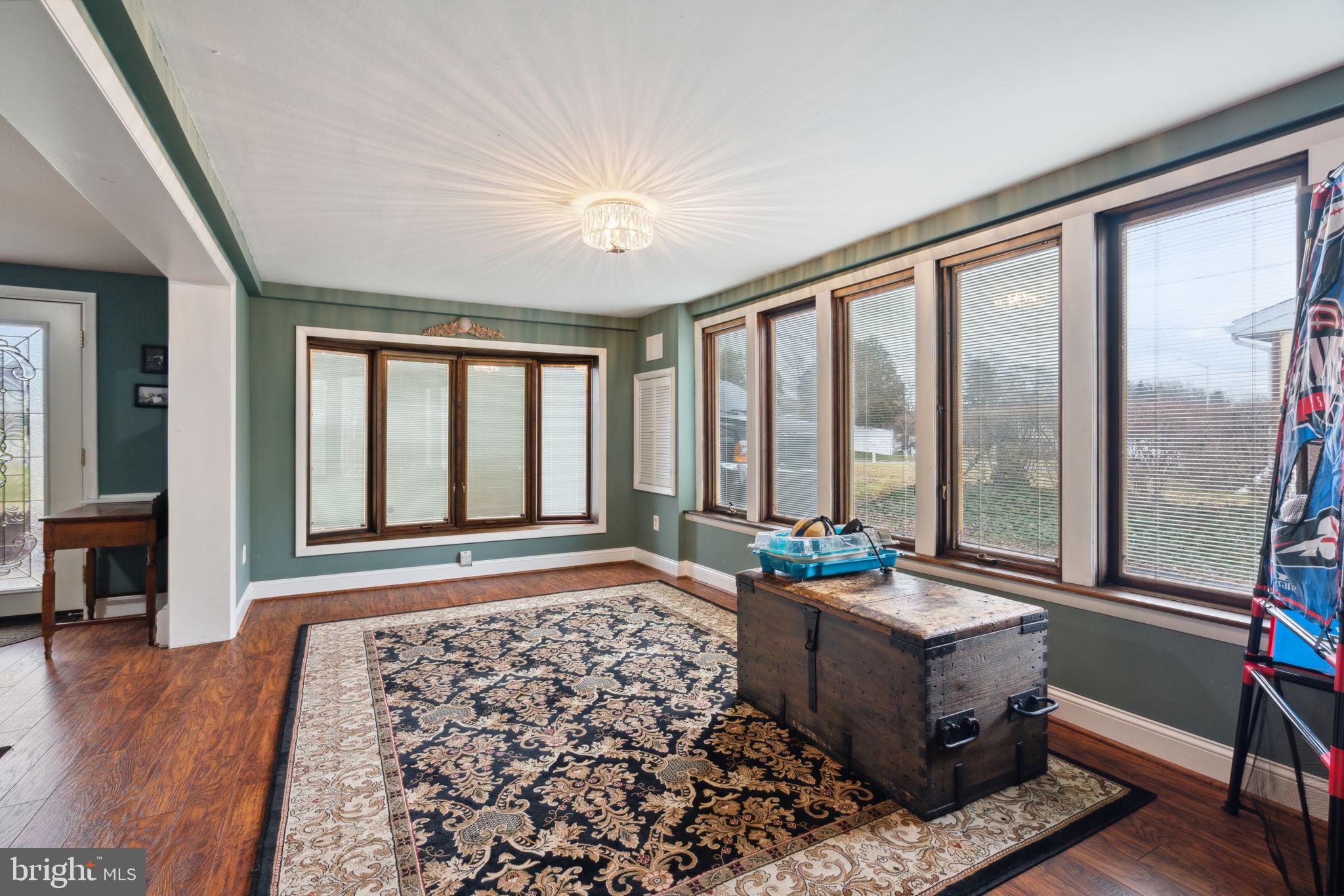 3073 Plymouth Rock Rd