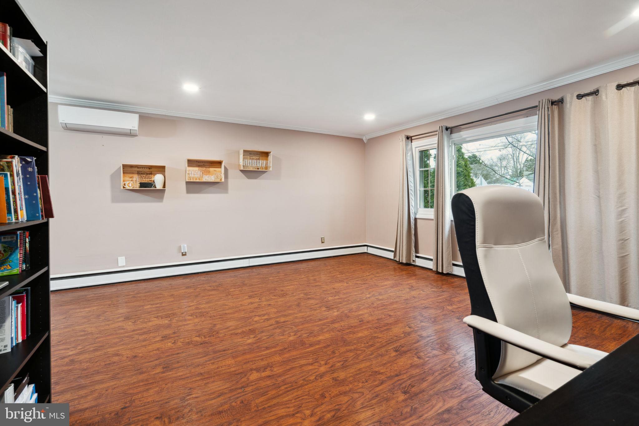 3073 Plymouth Rock Rd