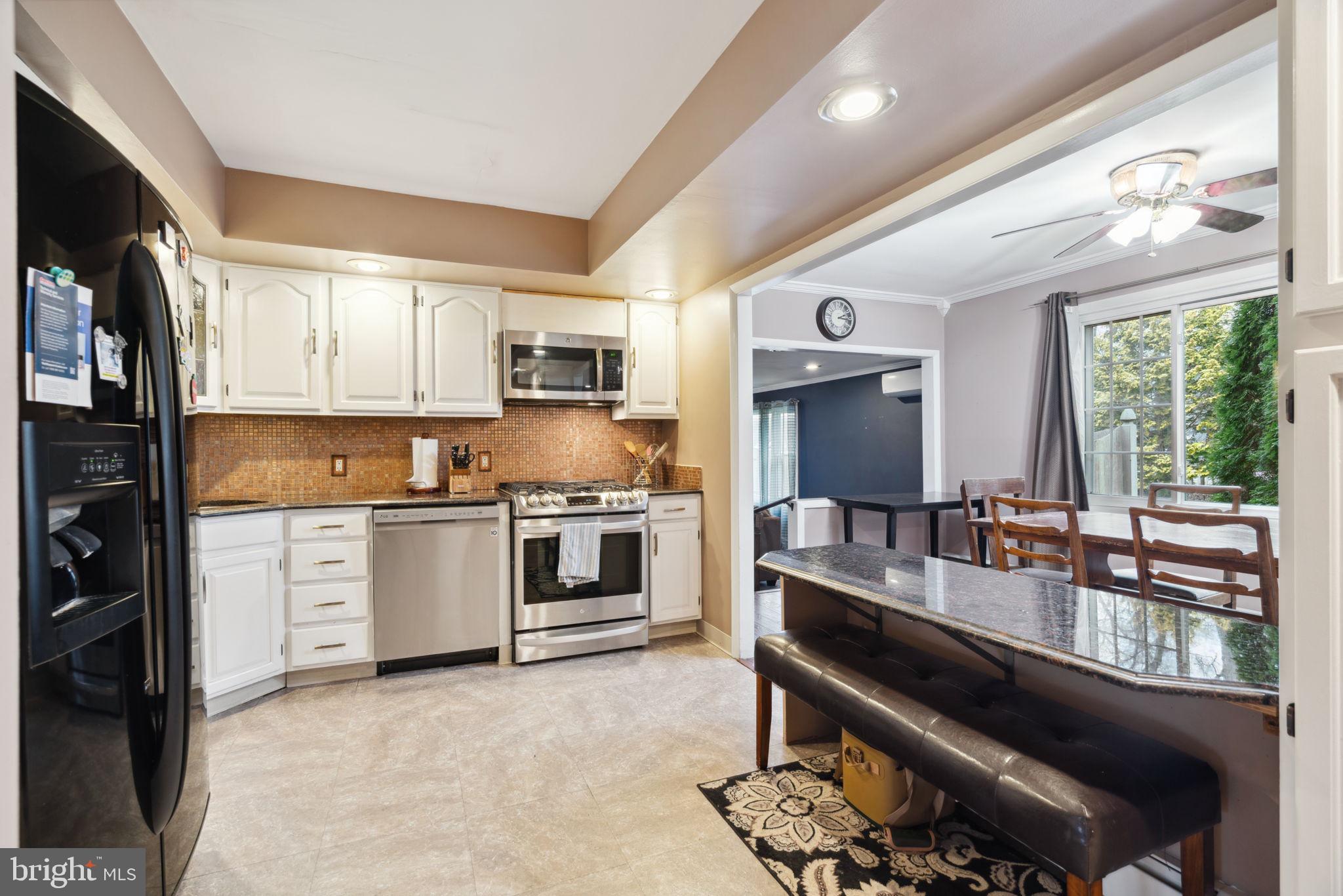 3073 Plymouth Rock Rd