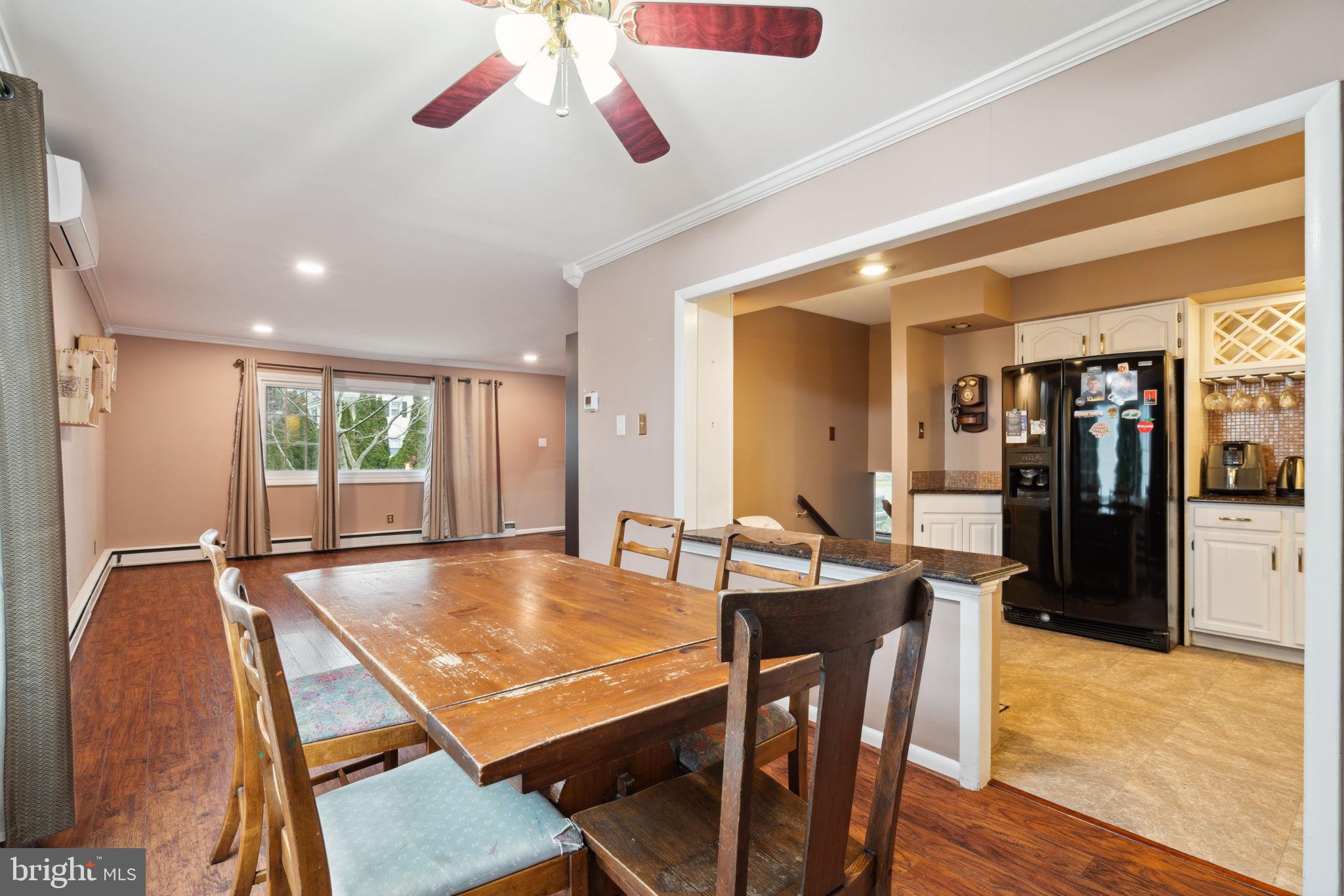 3073 Plymouth Rock Rd