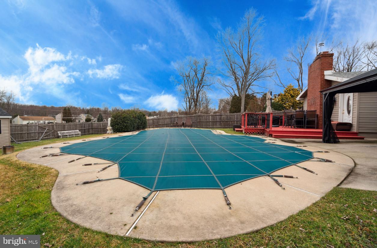 3073 Plymouth Rock Rd