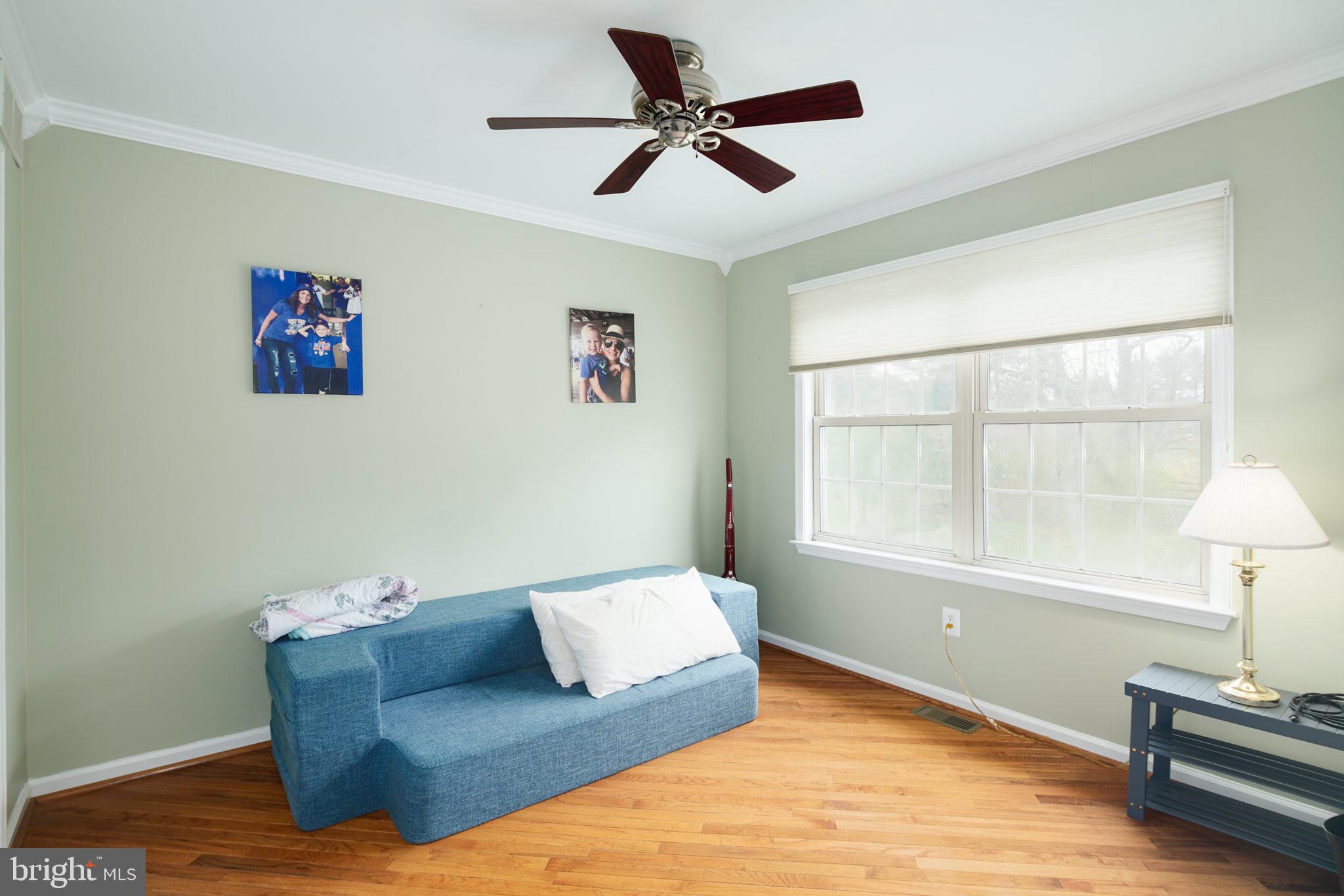 994 JAMIE CT