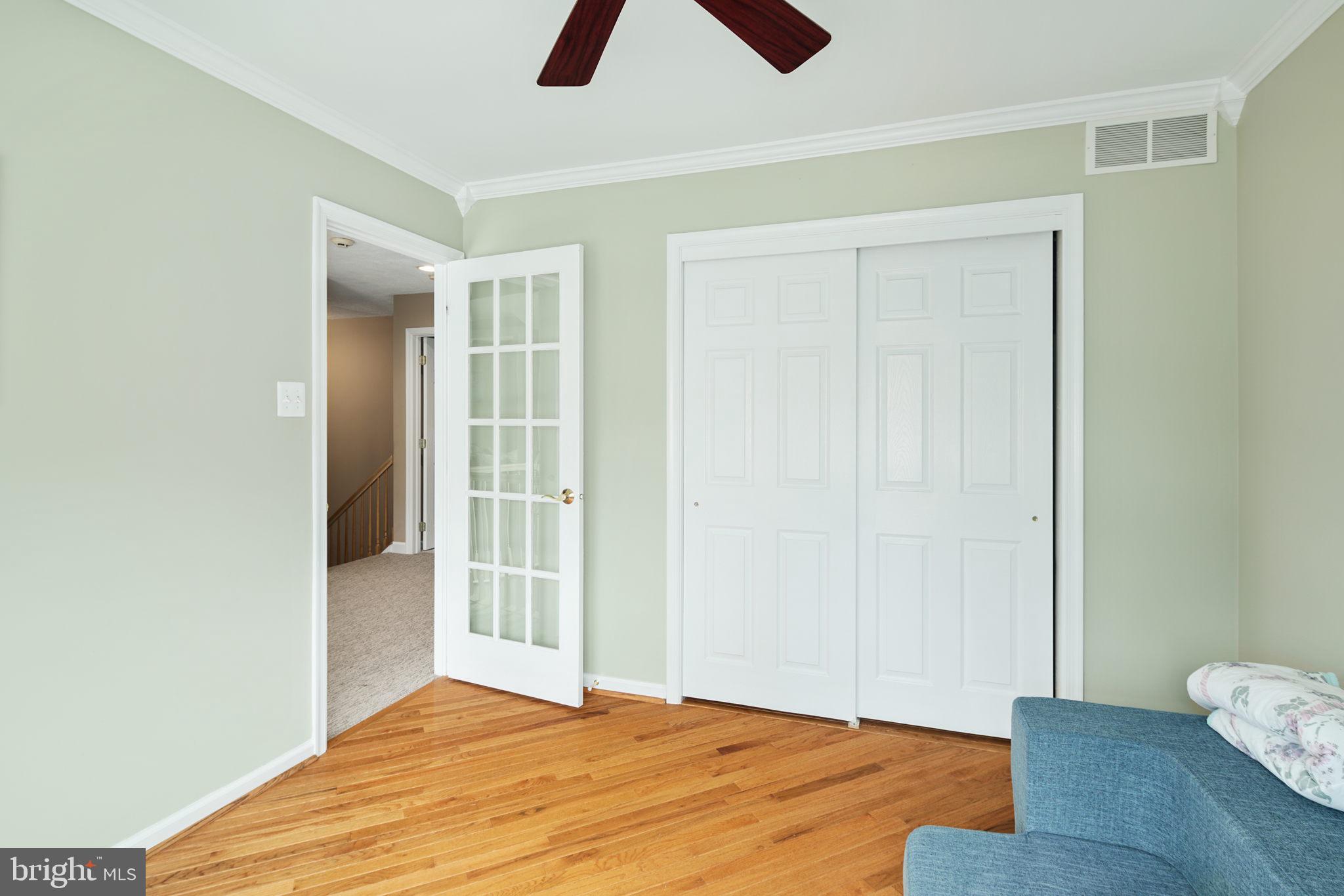 994 JAMIE CT
