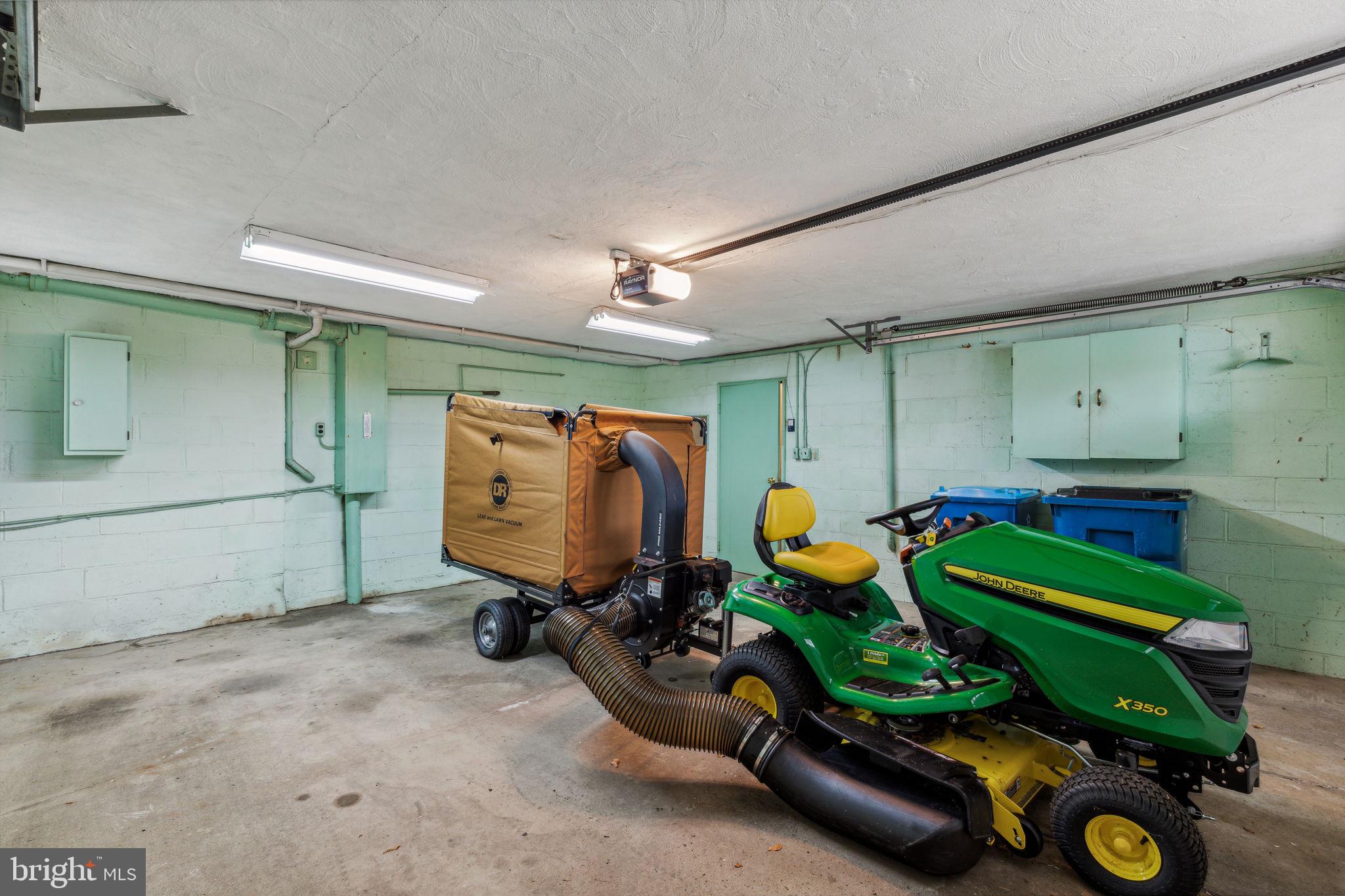 1317 Meetinghouse Rd