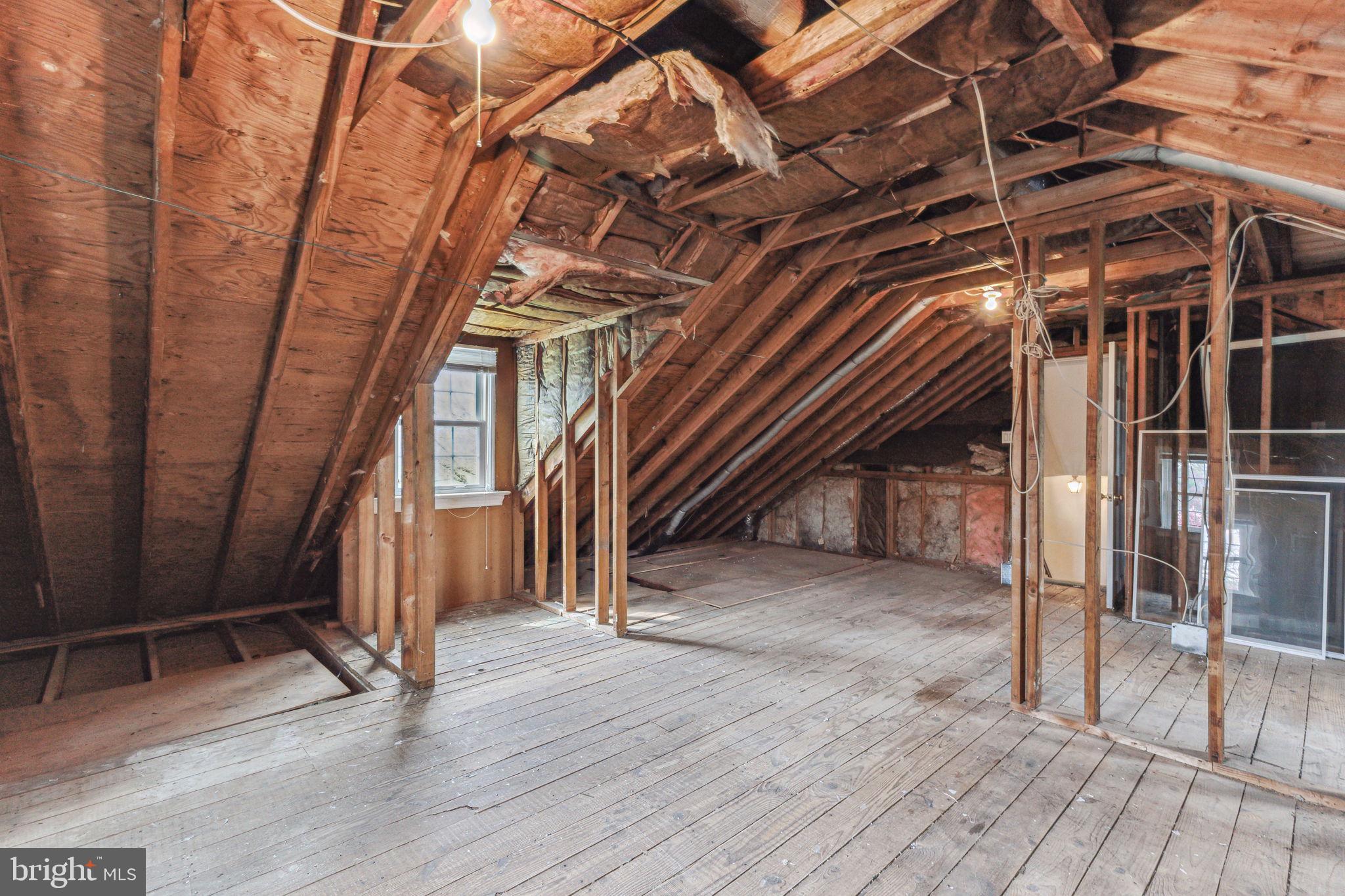 1317 Meetinghouse Rd