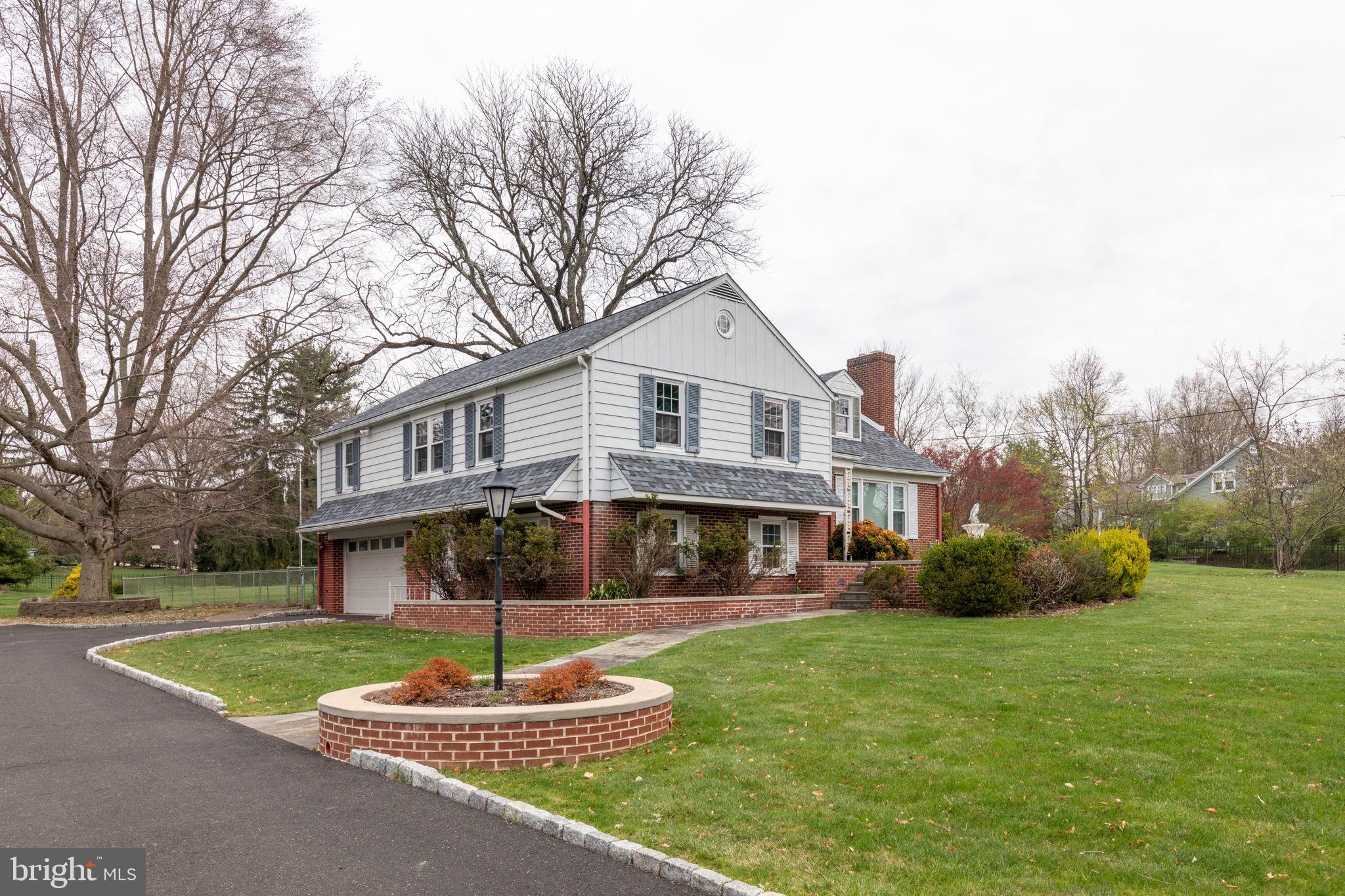 1317 Meetinghouse Rd