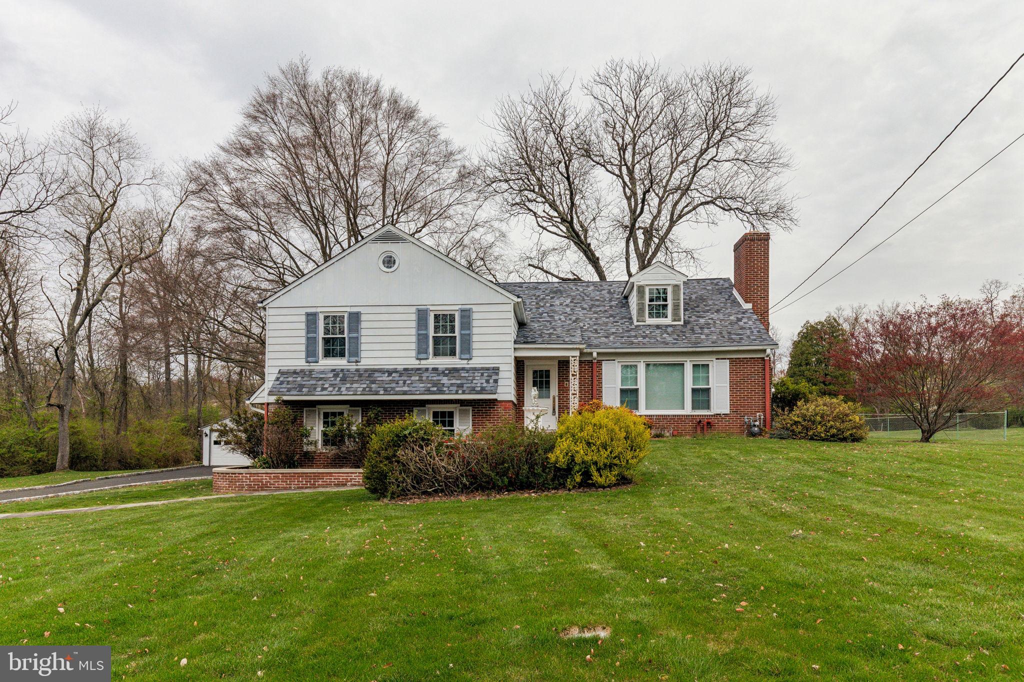 1317 Meetinghouse Rd