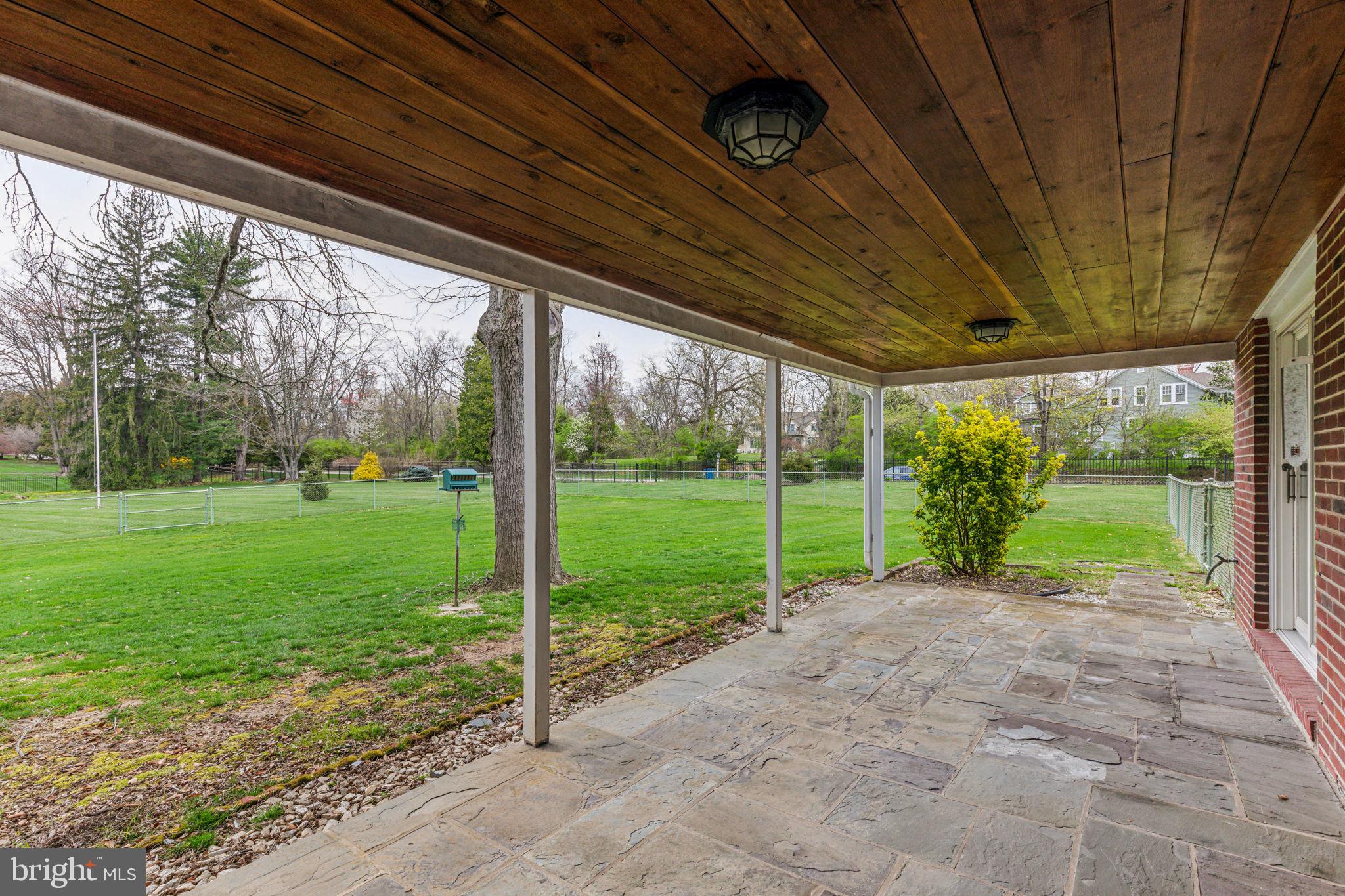 1317 Meetinghouse Rd