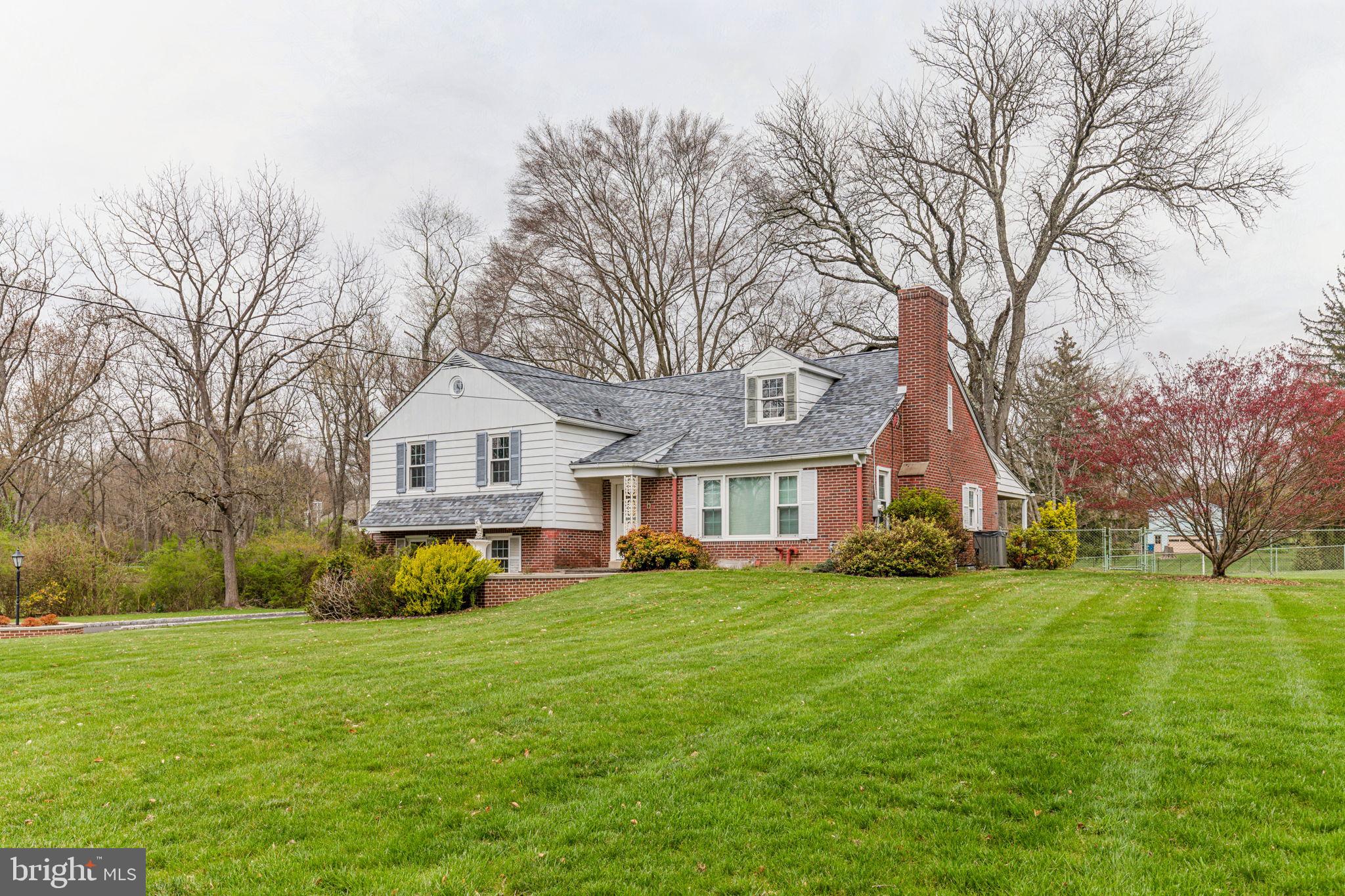 1317 Meetinghouse Rd