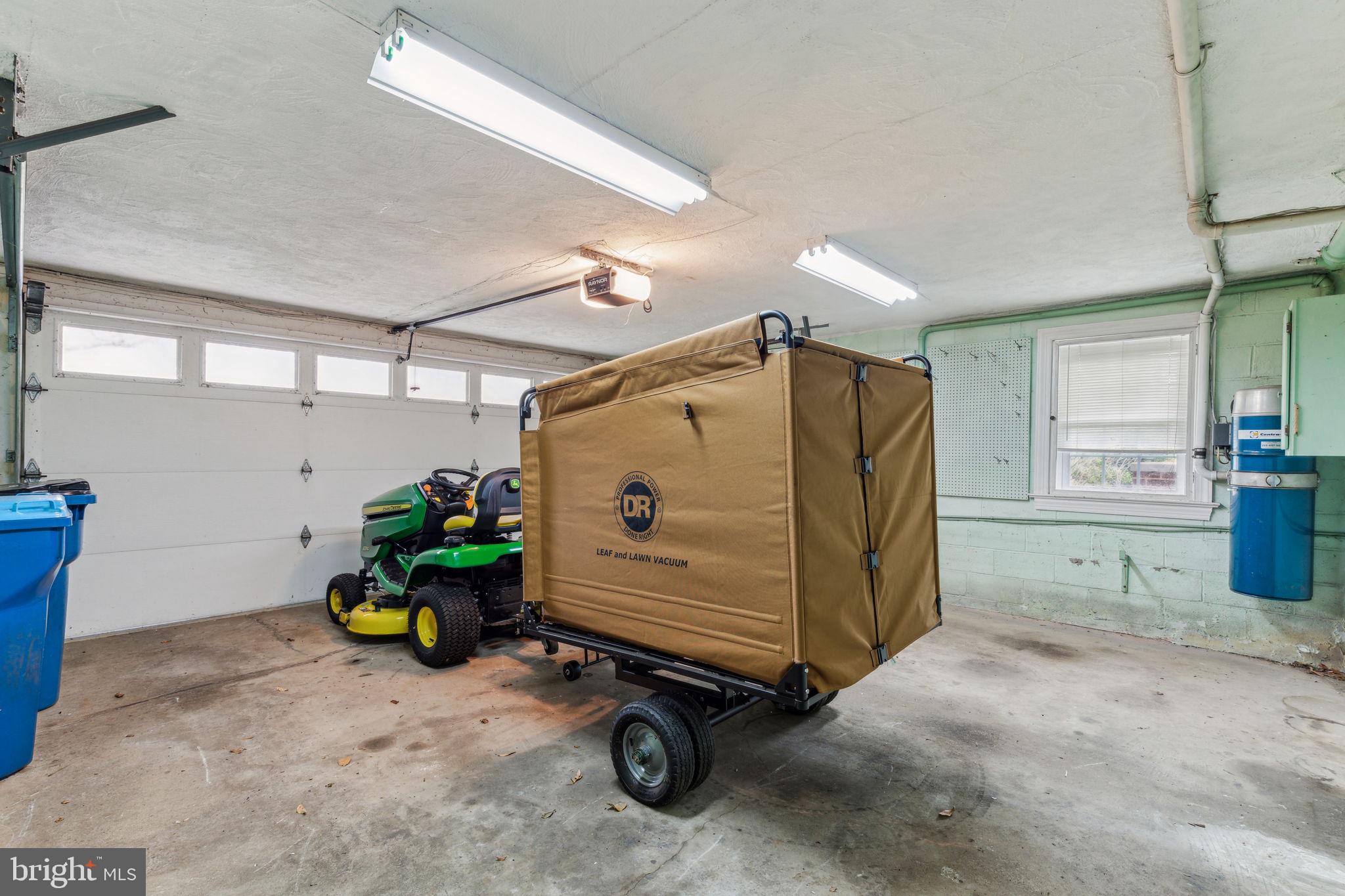 1317 Meetinghouse Rd