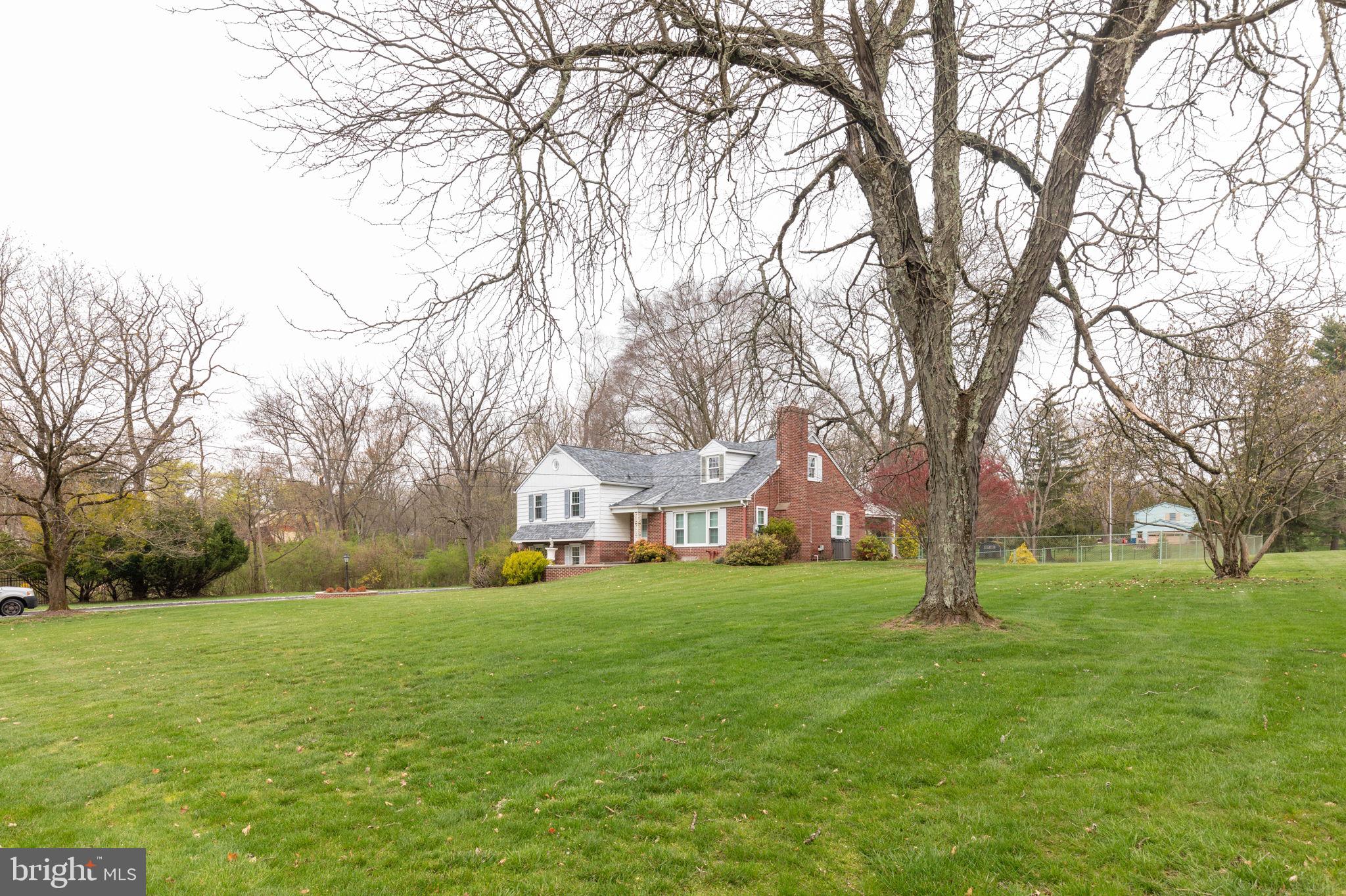 1317 Meetinghouse Rd