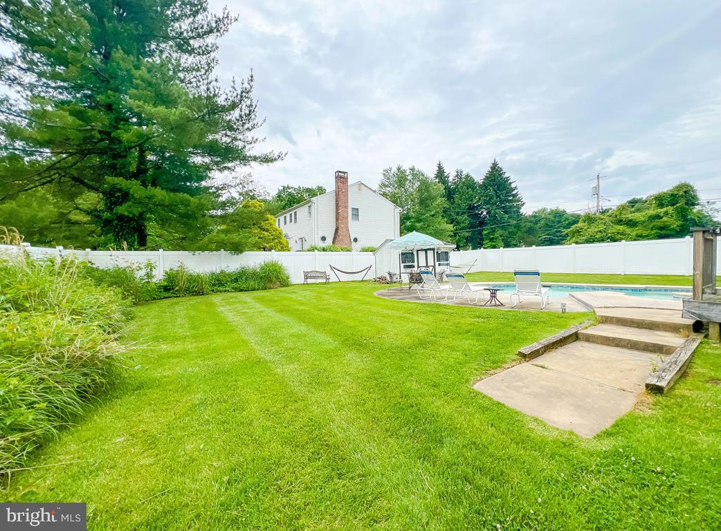 2365 Pioneer Rd