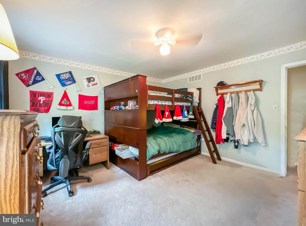2365 Pioneer Rd