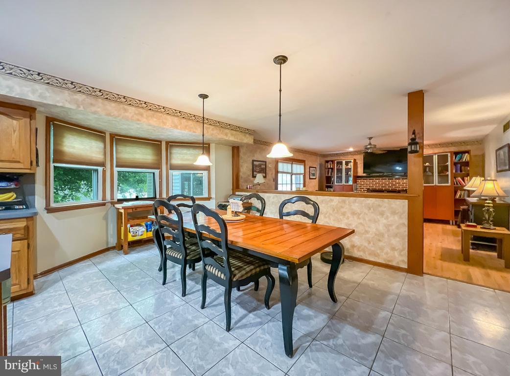 2365 Pioneer Rd