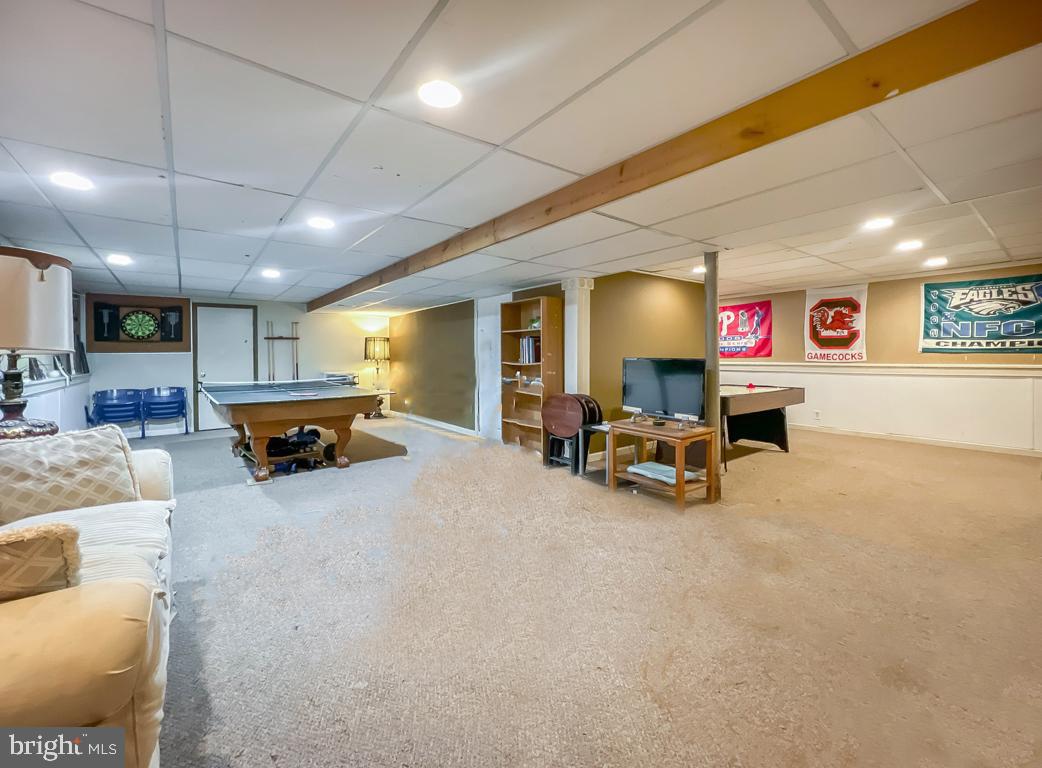 2365 Pioneer Rd