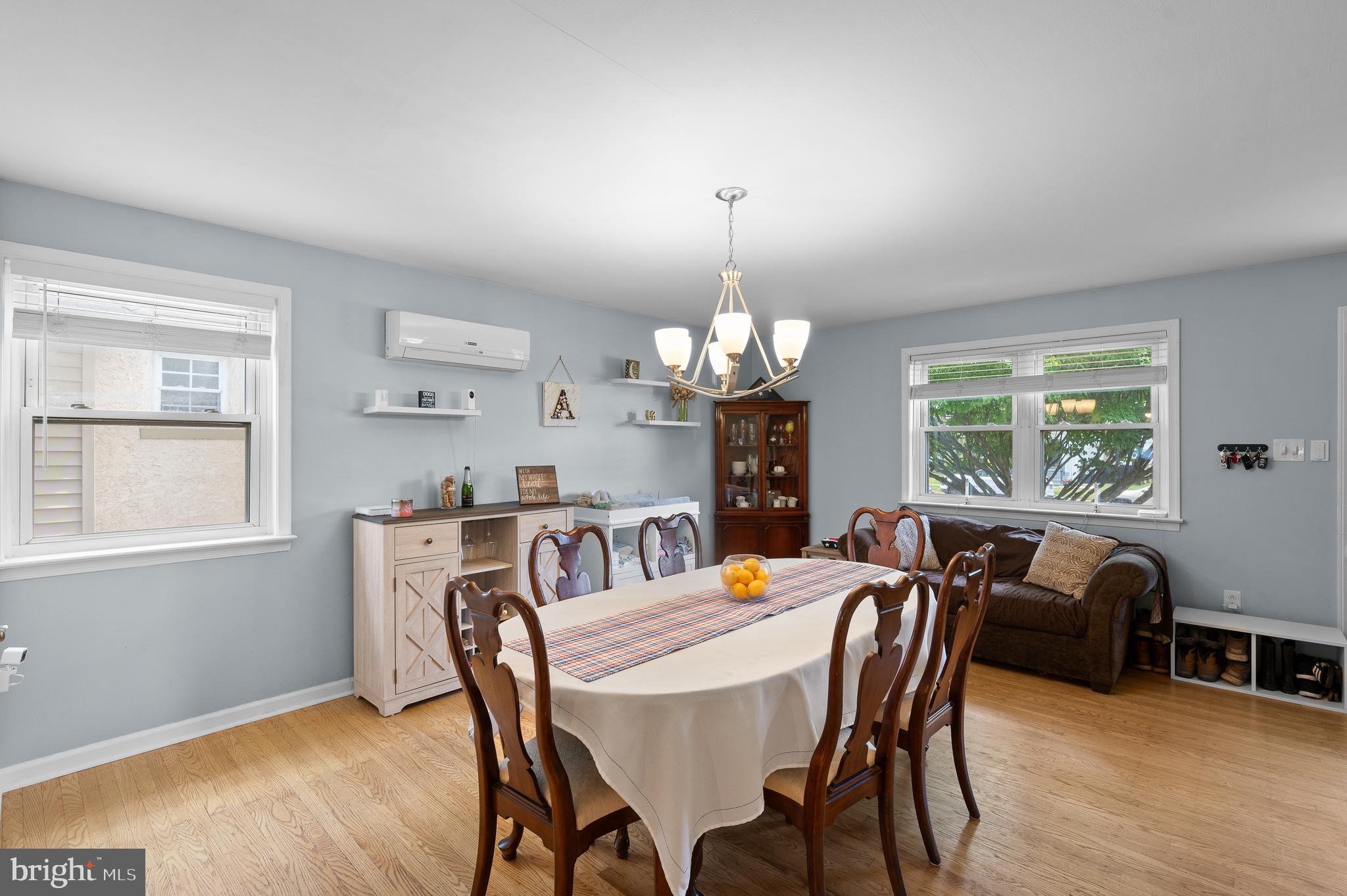 344 W 11th Ave