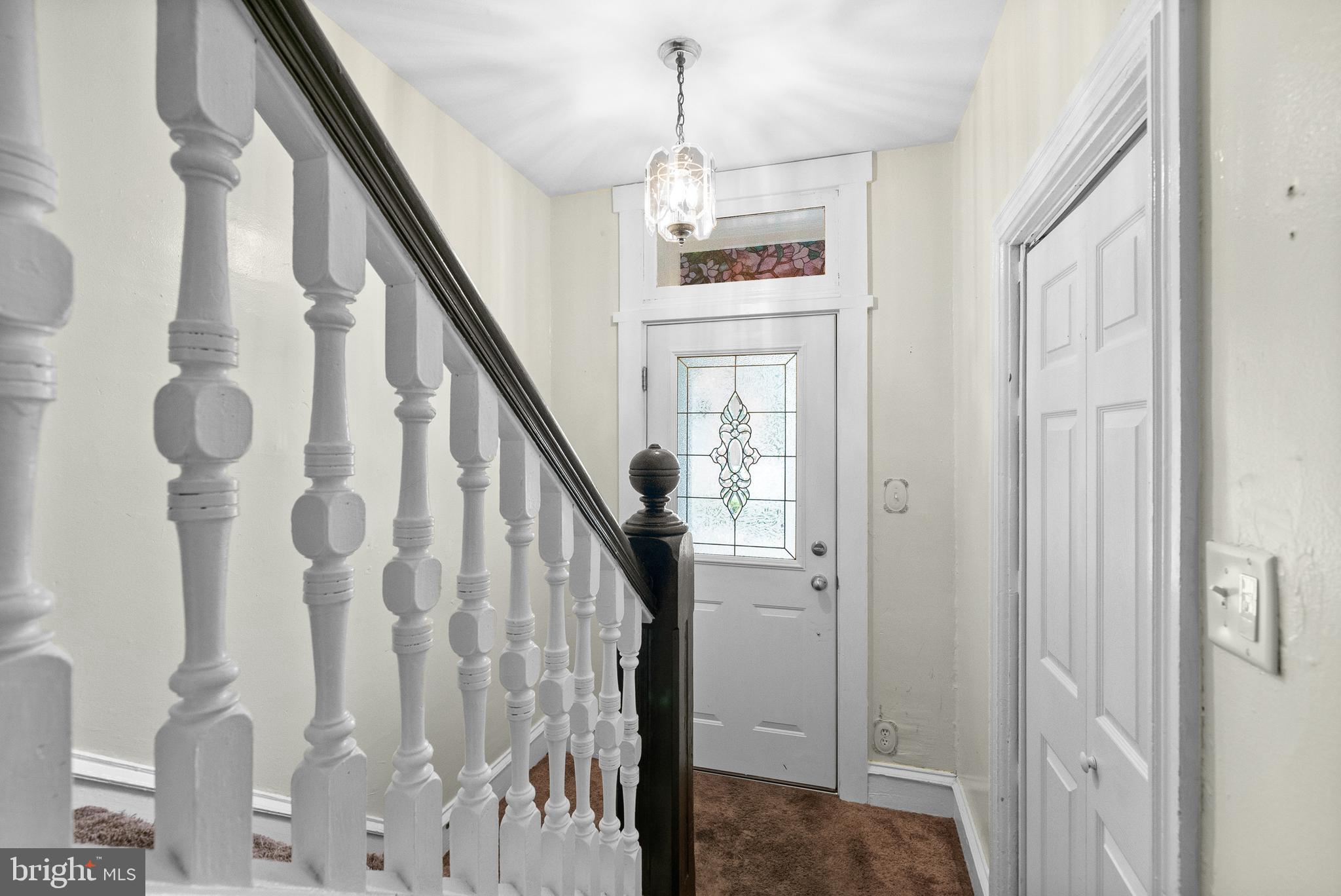39 N SPRING GARDEN STREET