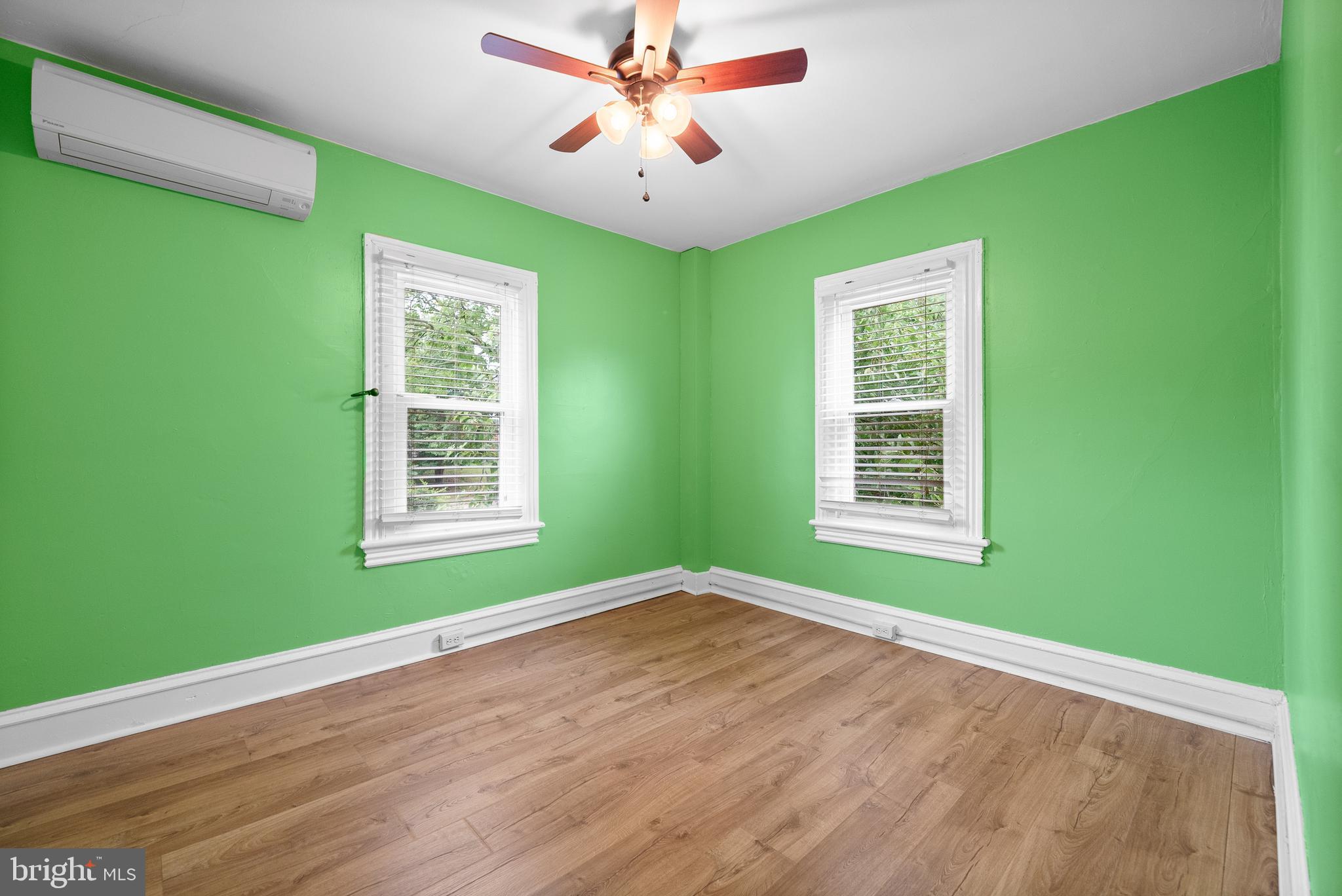39 N SPRING GARDEN STREET