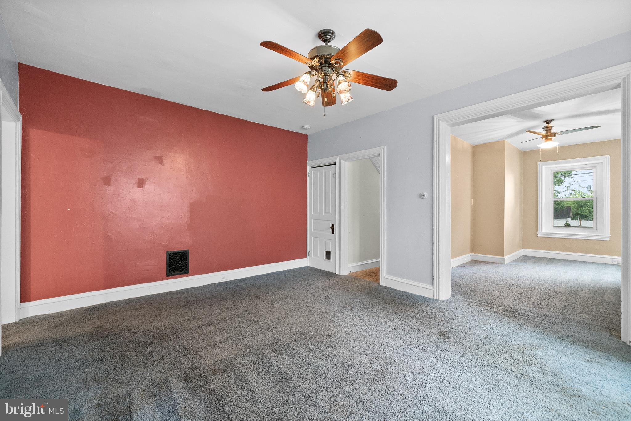 39 N SPRING GARDEN STREET