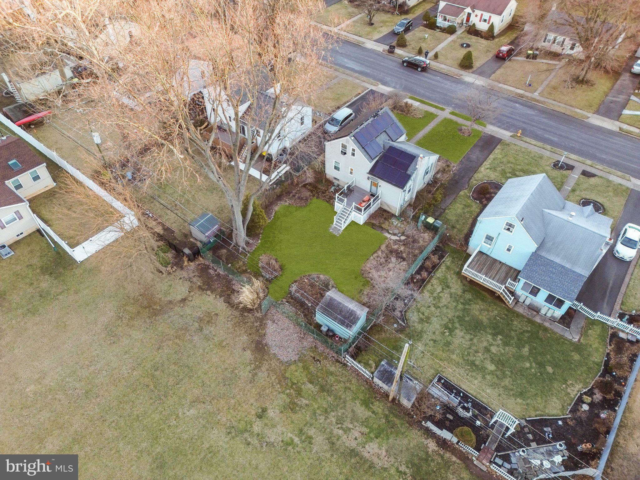 2707 Lynne Ave