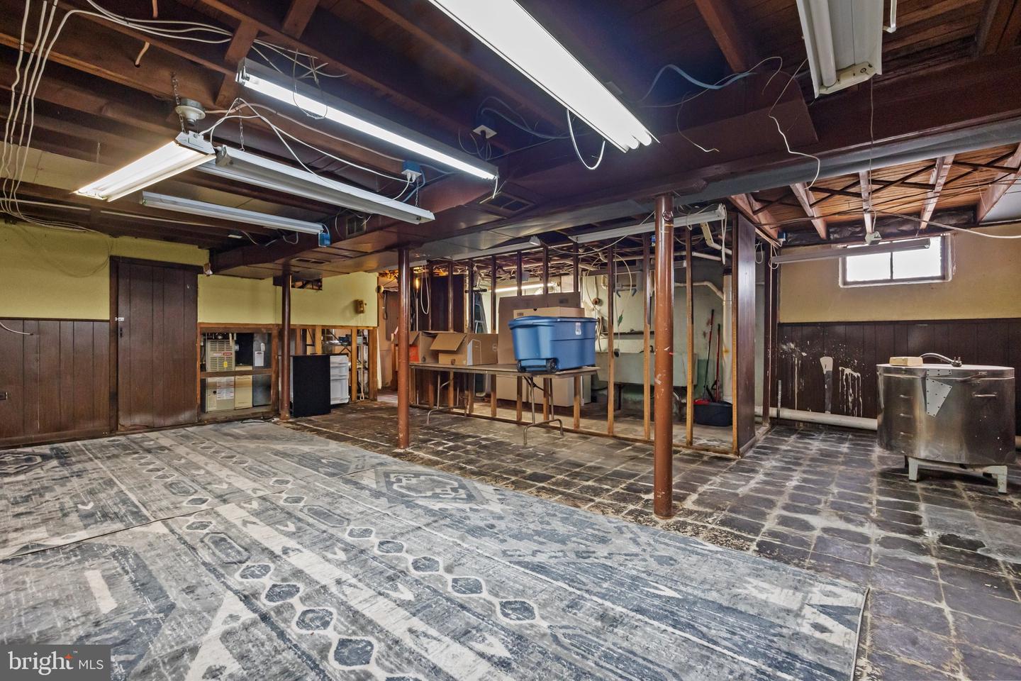 2707 Lynne Ave