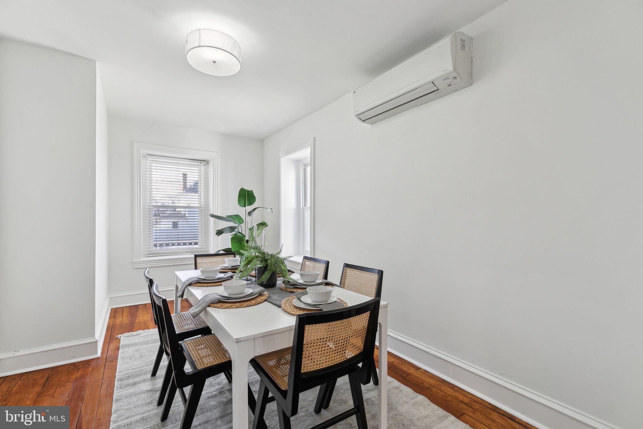 39 N SPRING GARDEN STREET