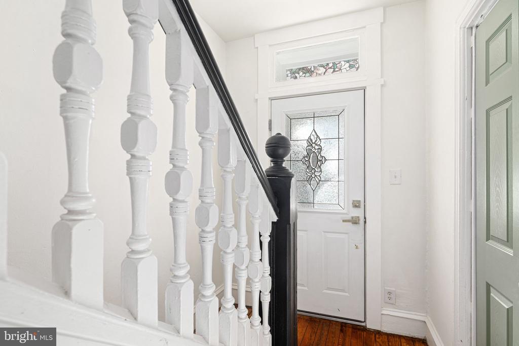 39 N SPRING GARDEN STREET